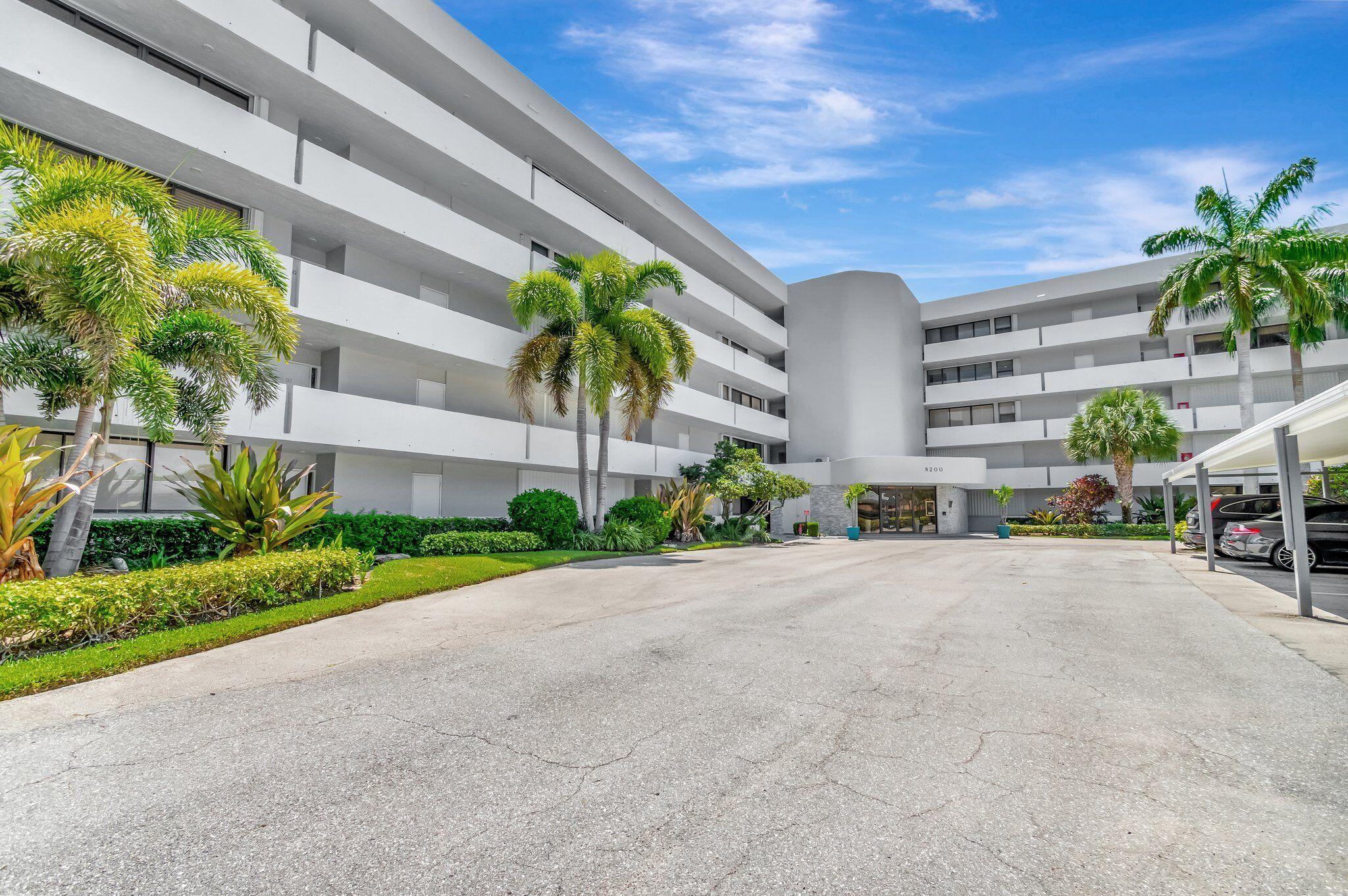 8200 Lakeshore #507, Hypoluxo FL 33462