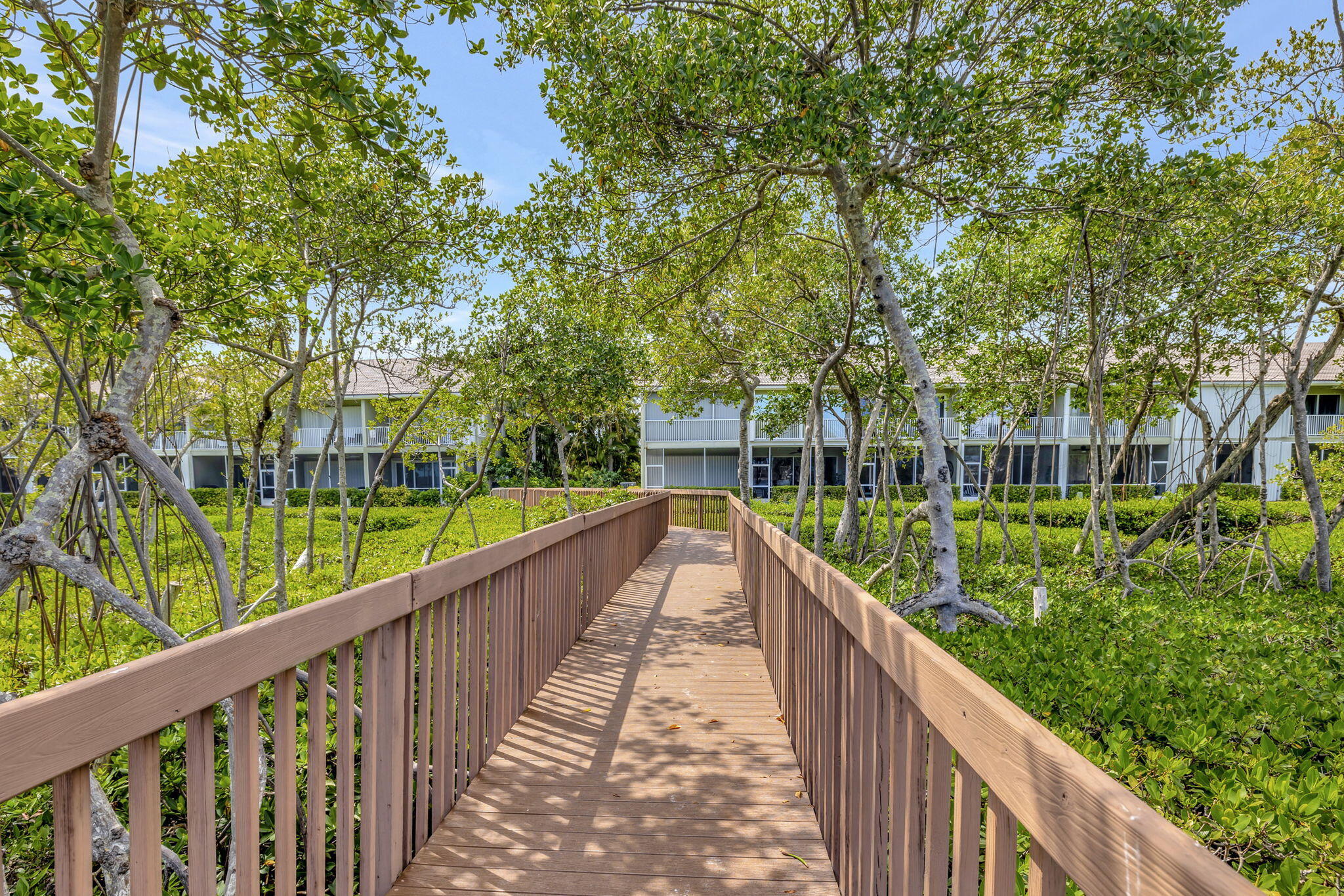 8200 Lakeshore #507, Hypoluxo FL 33462