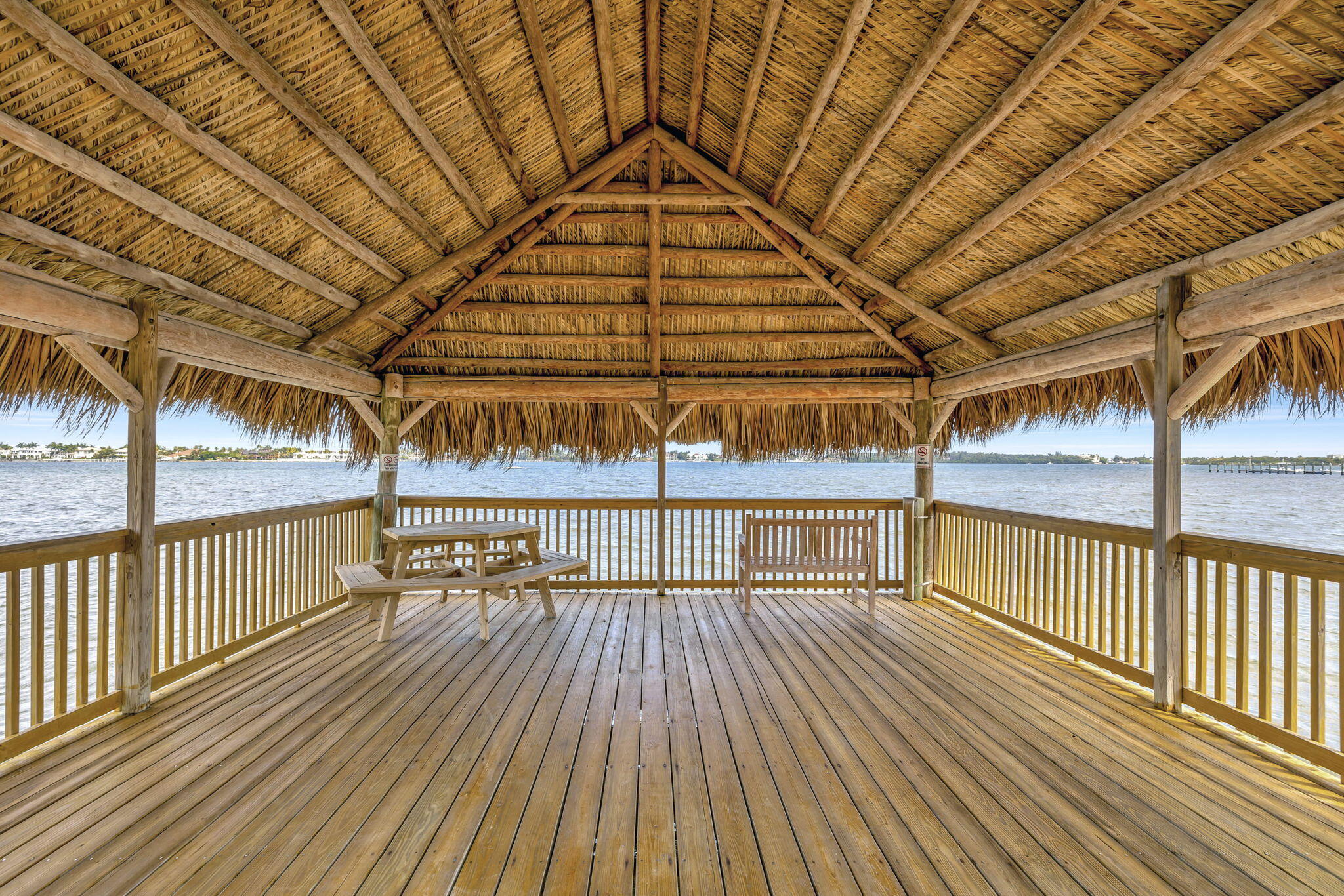 8200 Lakeshore #507, Hypoluxo FL 33462