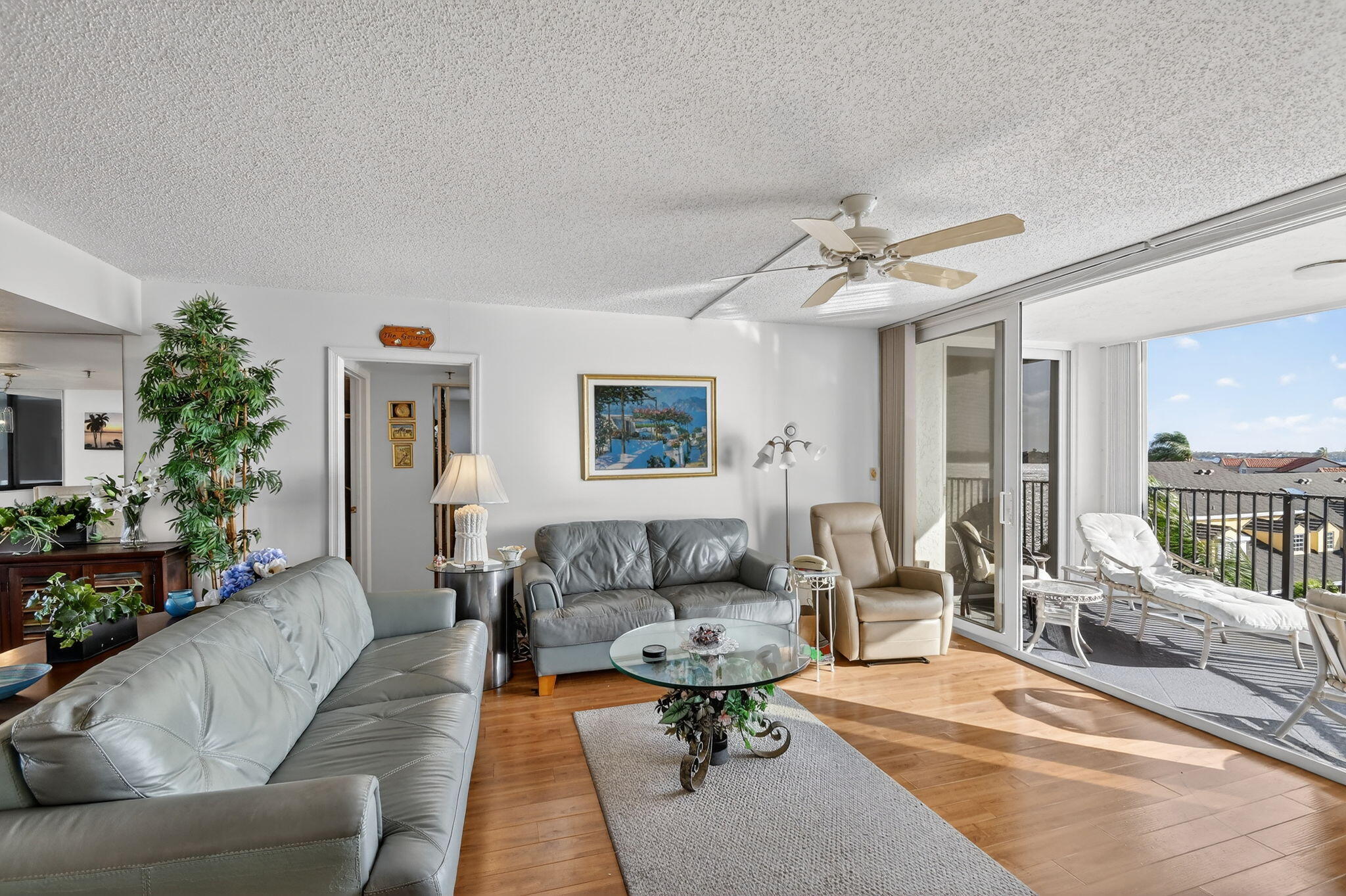 8200 Lakeshore #507, Hypoluxo FL 33462