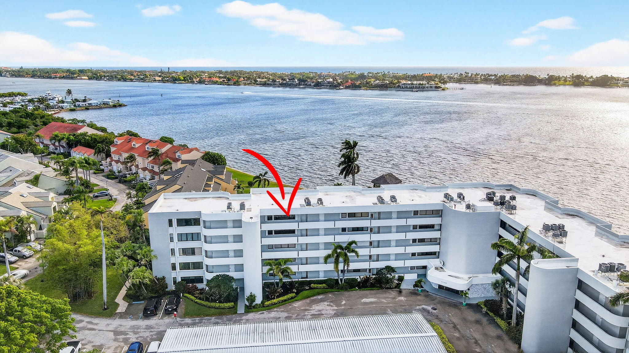 8200 Lakeshore #507, Hypoluxo FL 33462