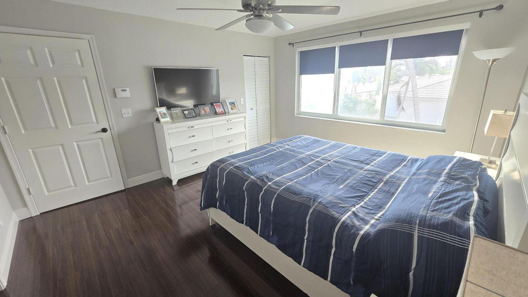 6878 NW 33rd, Margate FL 33063