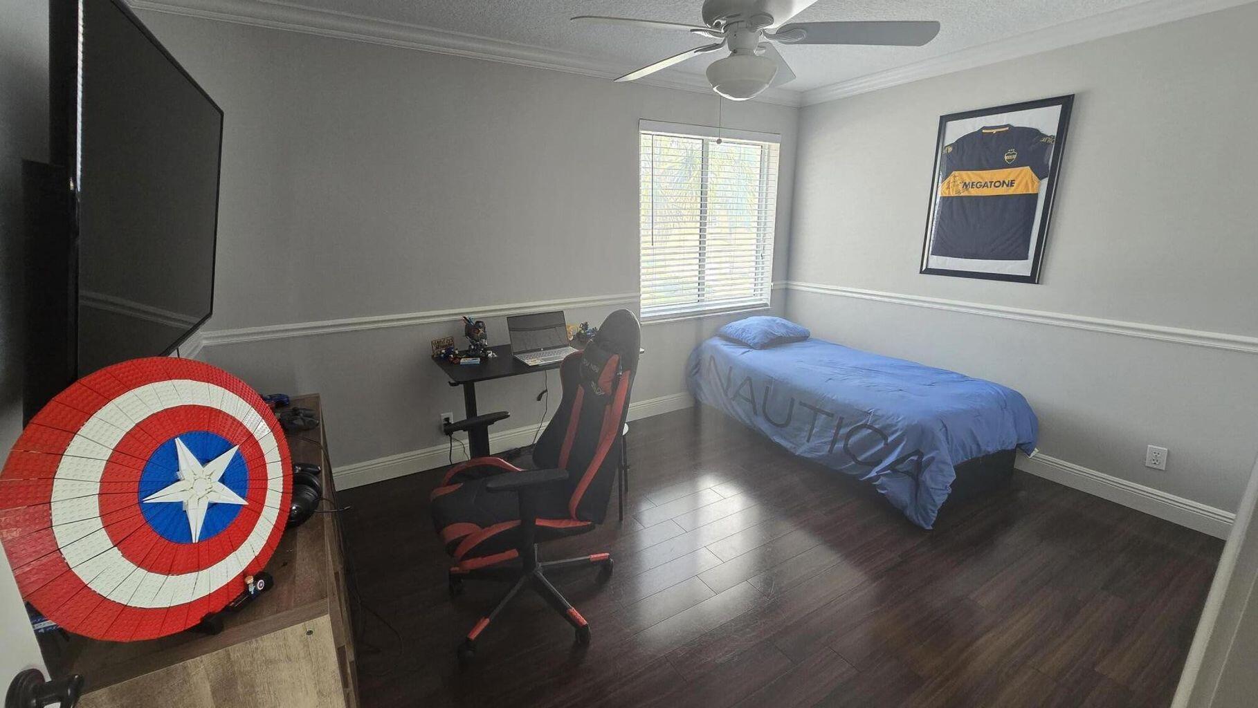 6878 NW 33rd, Margate FL 33063