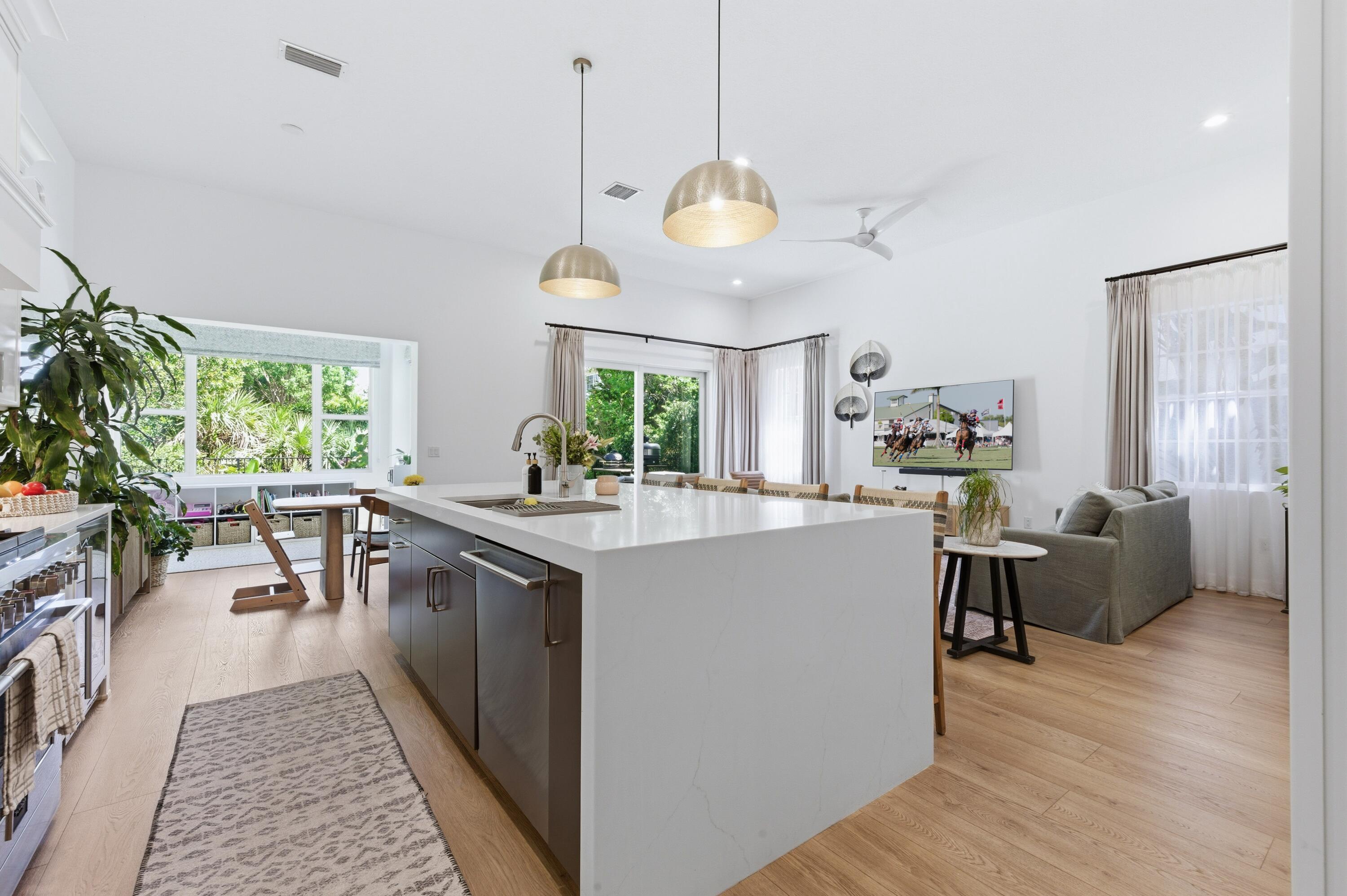 943 Mill Creek, Palm Beach Gardens FL 33410
