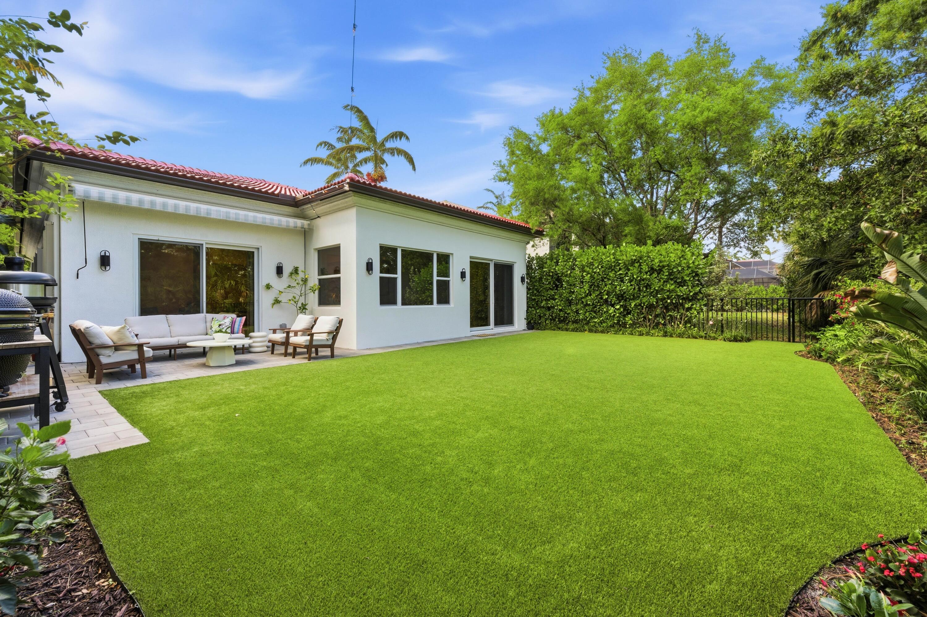 943 Mill Creek, Palm Beach Gardens FL 33410