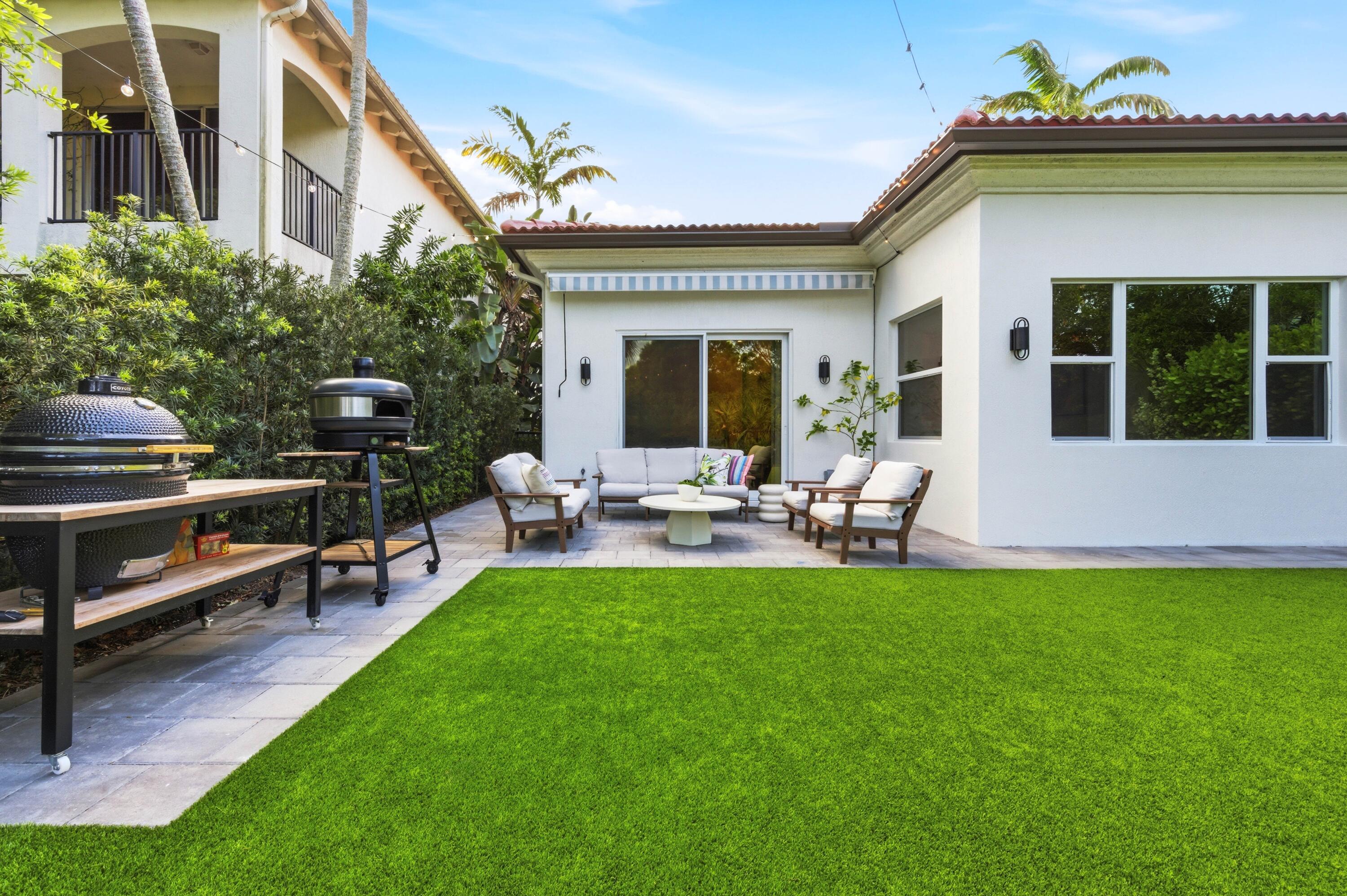 943 Mill Creek, Palm Beach Gardens FL 33410