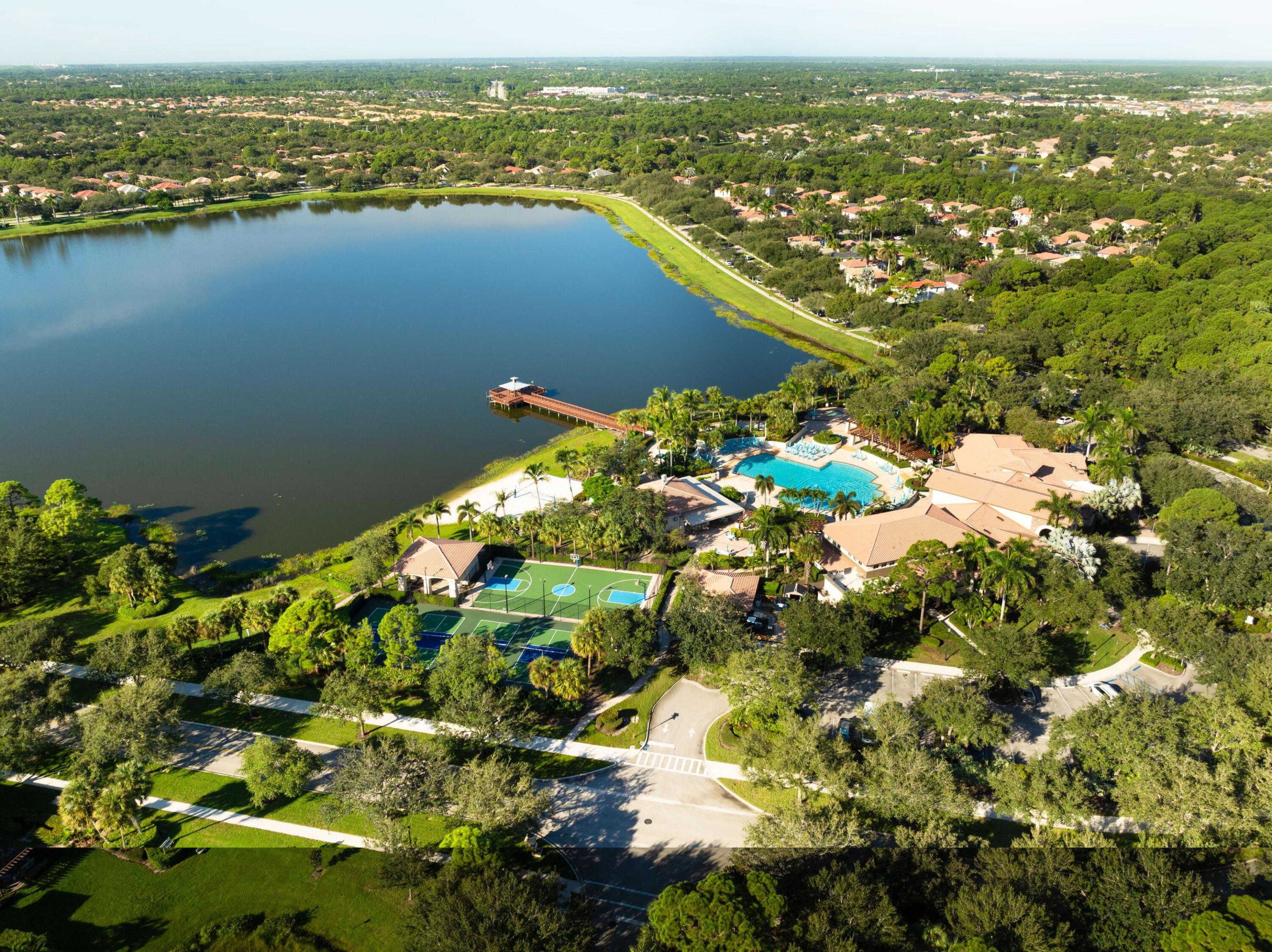 943 Mill Creek, Palm Beach Gardens FL 33410