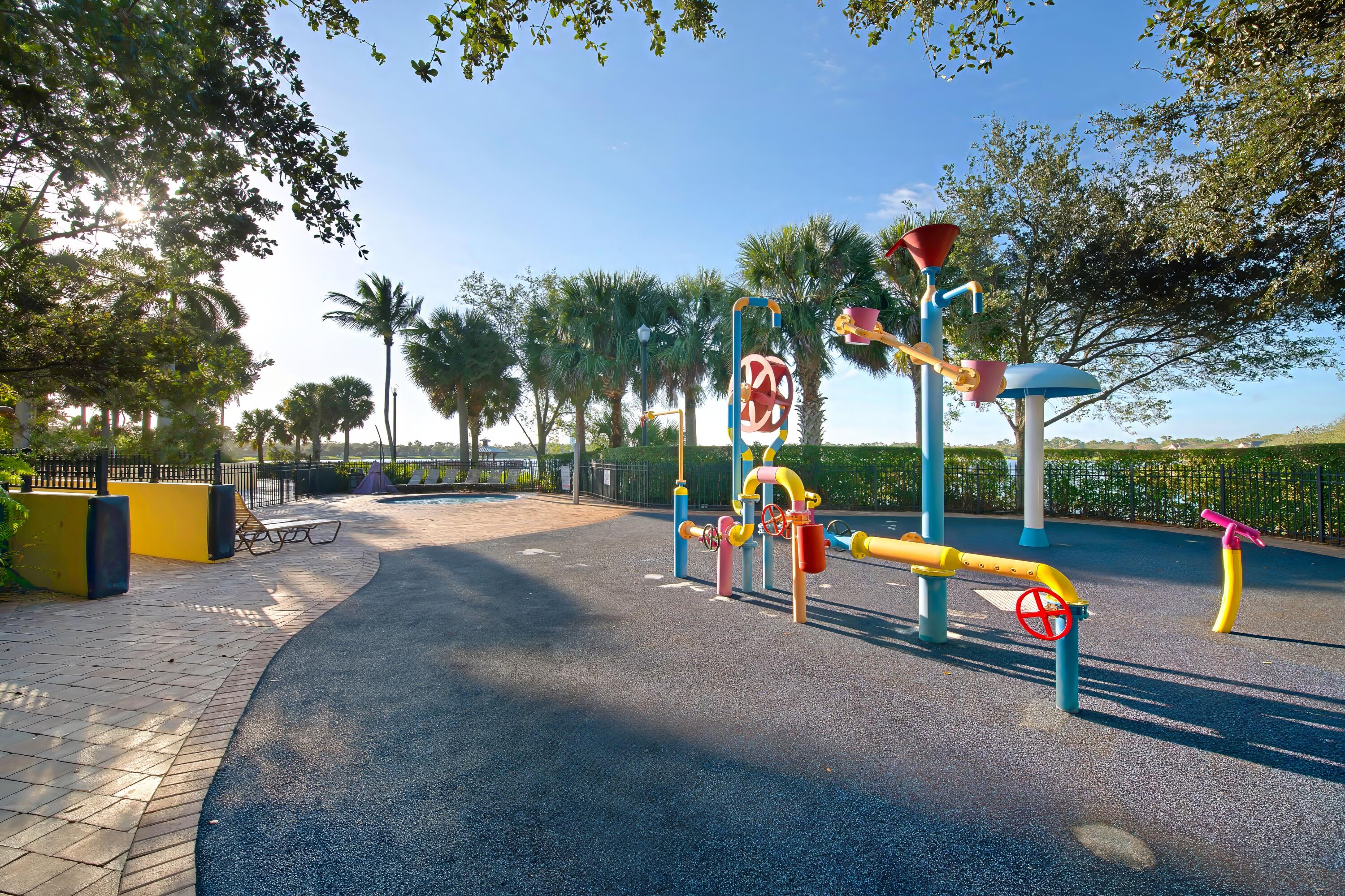 943 Mill Creek, Palm Beach Gardens FL 33410