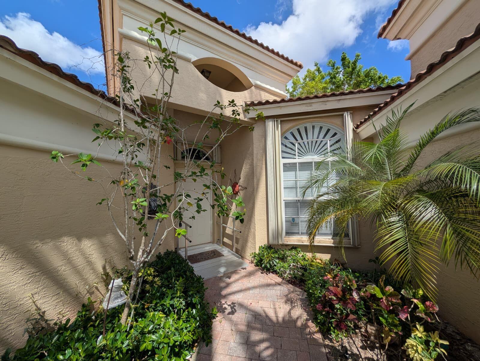 8273 Manjack, West Palm Beach FL 33411