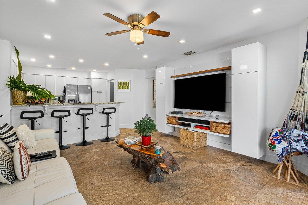 2093 NW 52nd #2093, Boca Raton FL 33496