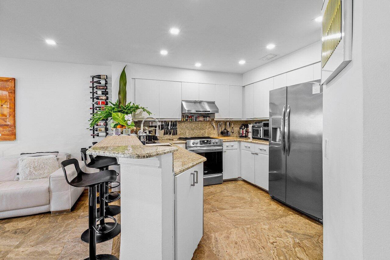 2093 NW 52nd #2093, Boca Raton FL 33496