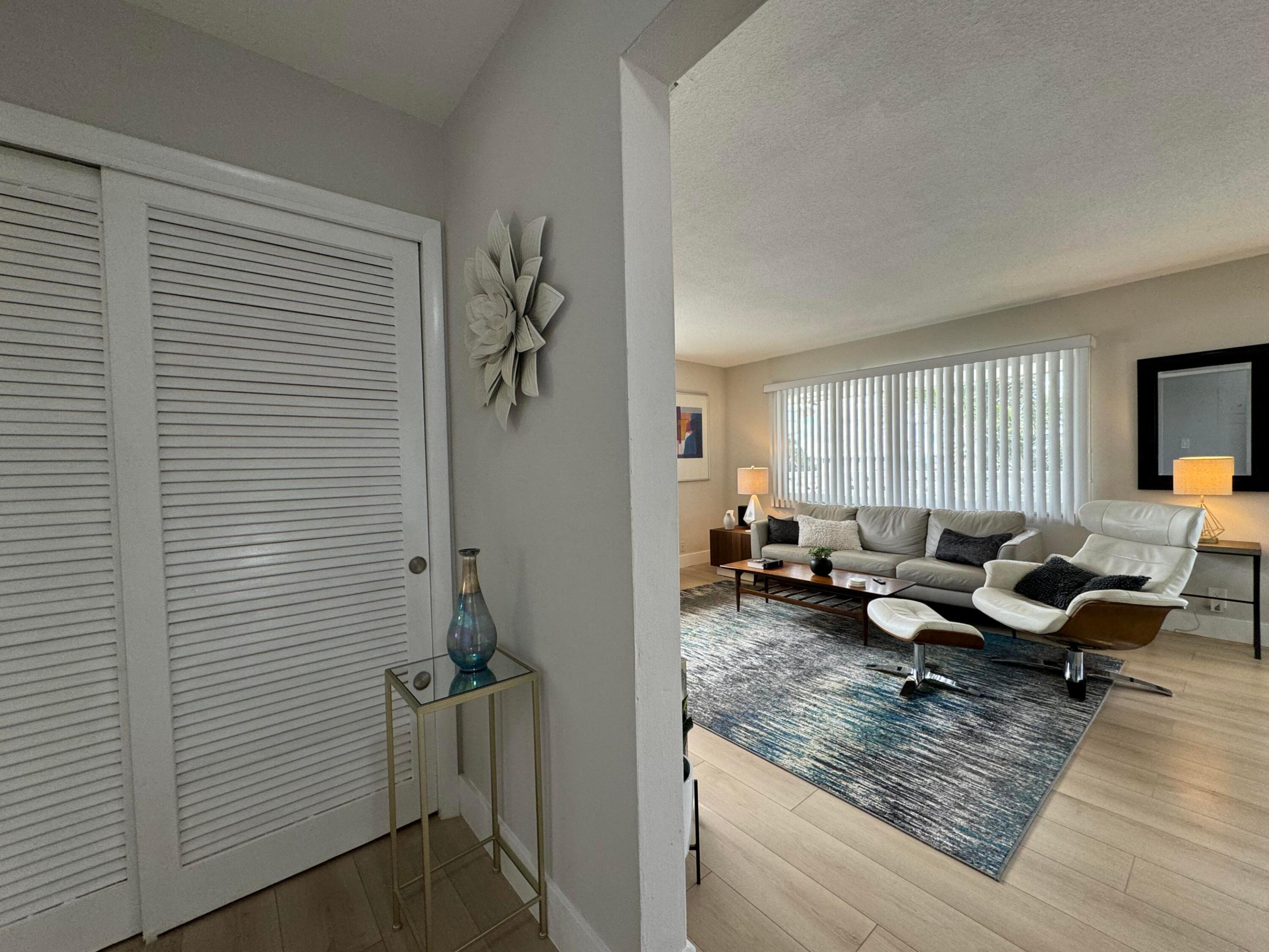 3201 NE 29th #308, Fort Lauderdale FL 33308