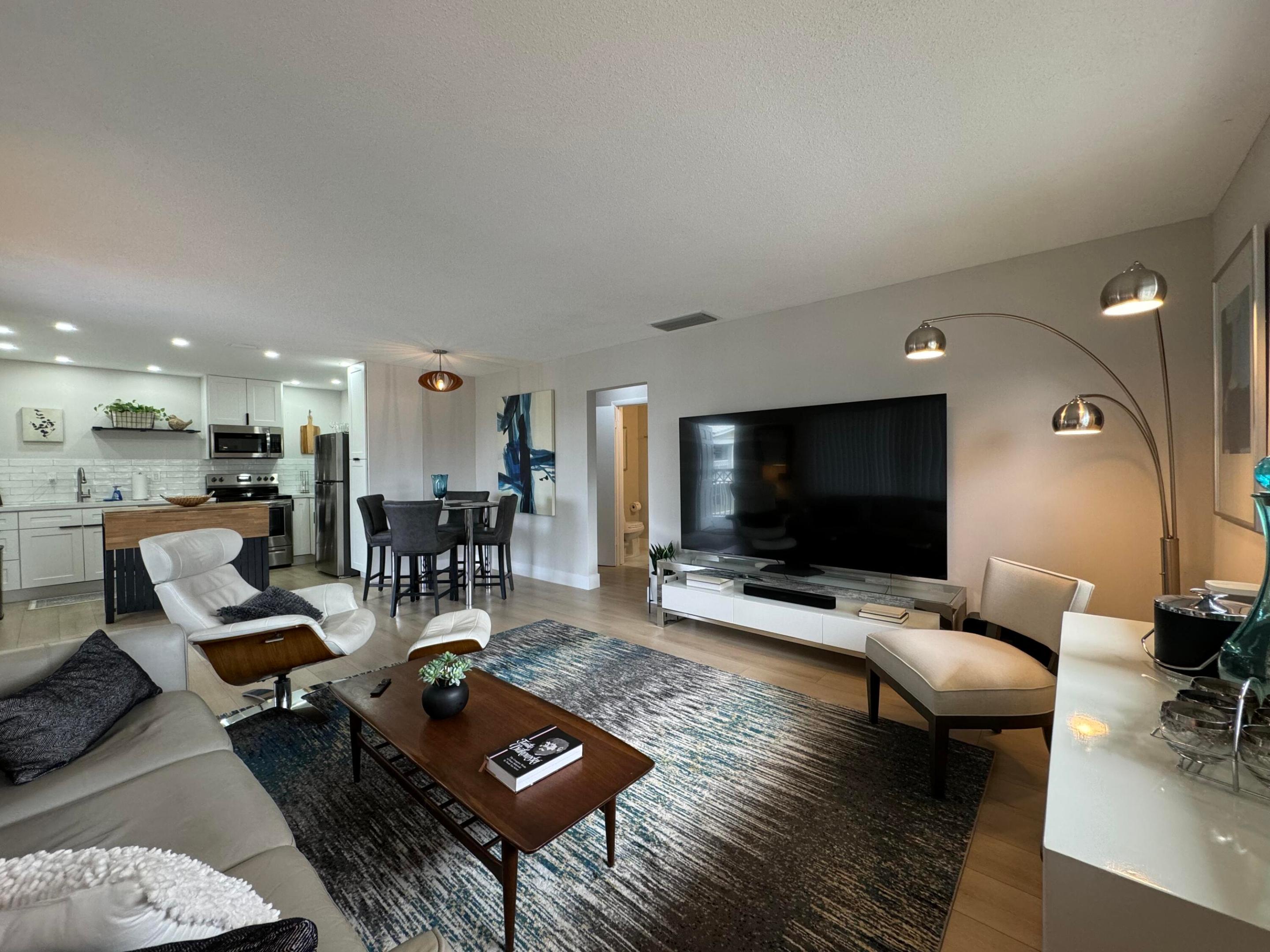 3201 NE 29th #308, Fort Lauderdale FL 33308