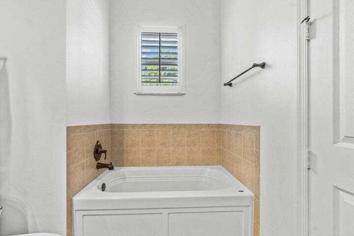 207 Edenberry, Jupiter FL 33458