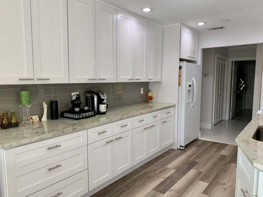 3230 Aqua Vista, Pompano Beach FL 33062