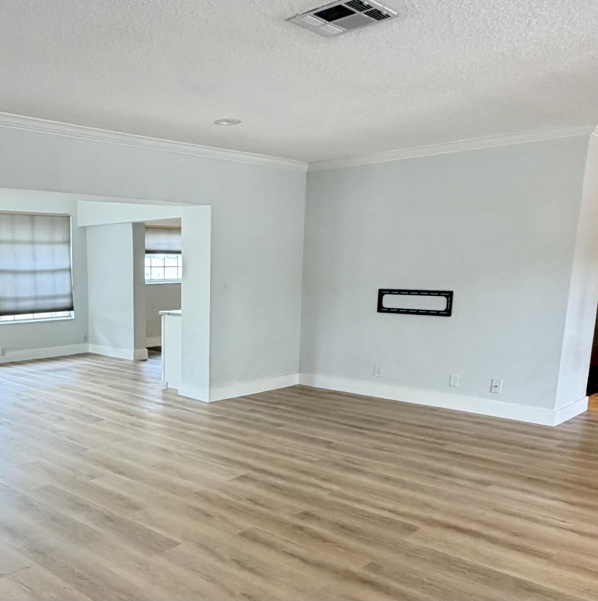 3230 Aqua Vista, Pompano Beach FL 33062
