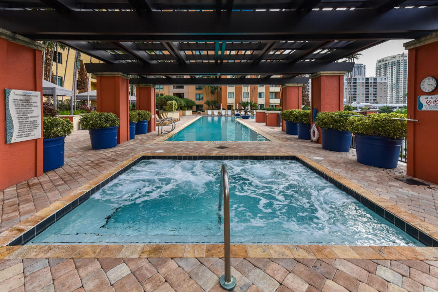 110 N Federal #908, Fort Lauderdale FL 33301