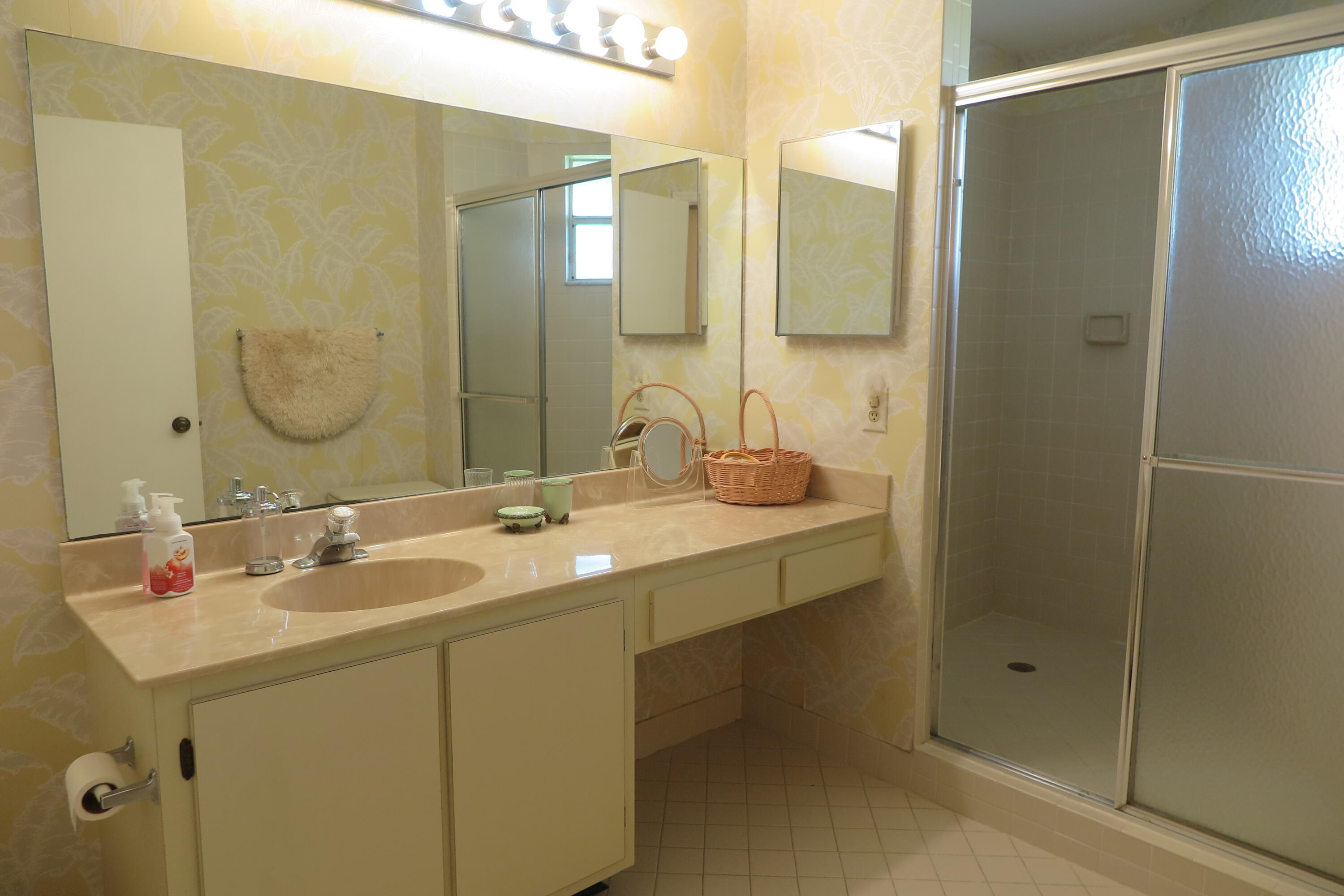 6707 Via Regina, Boca Raton FL 33433