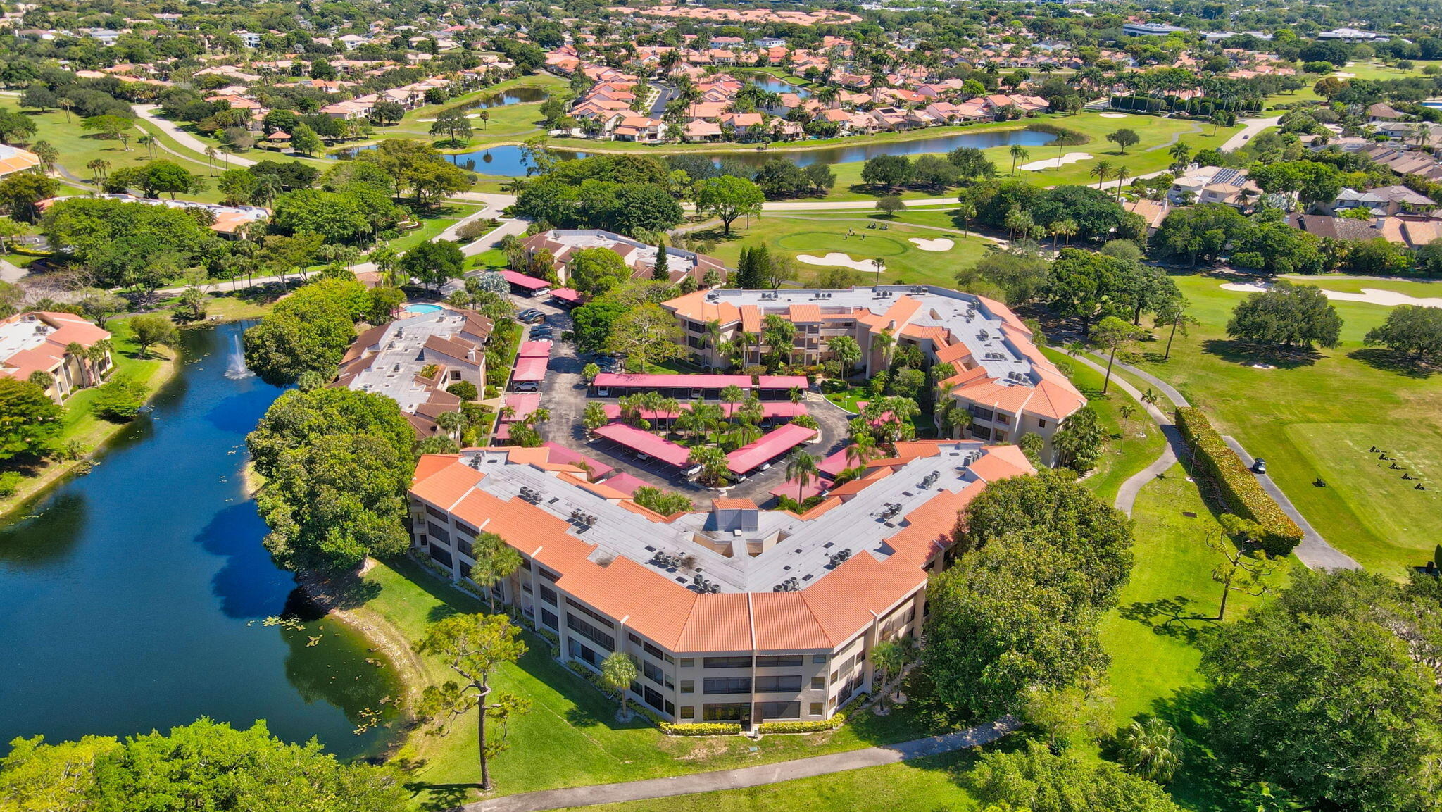 7472 La Paz #304, Boca Raton FL 33433