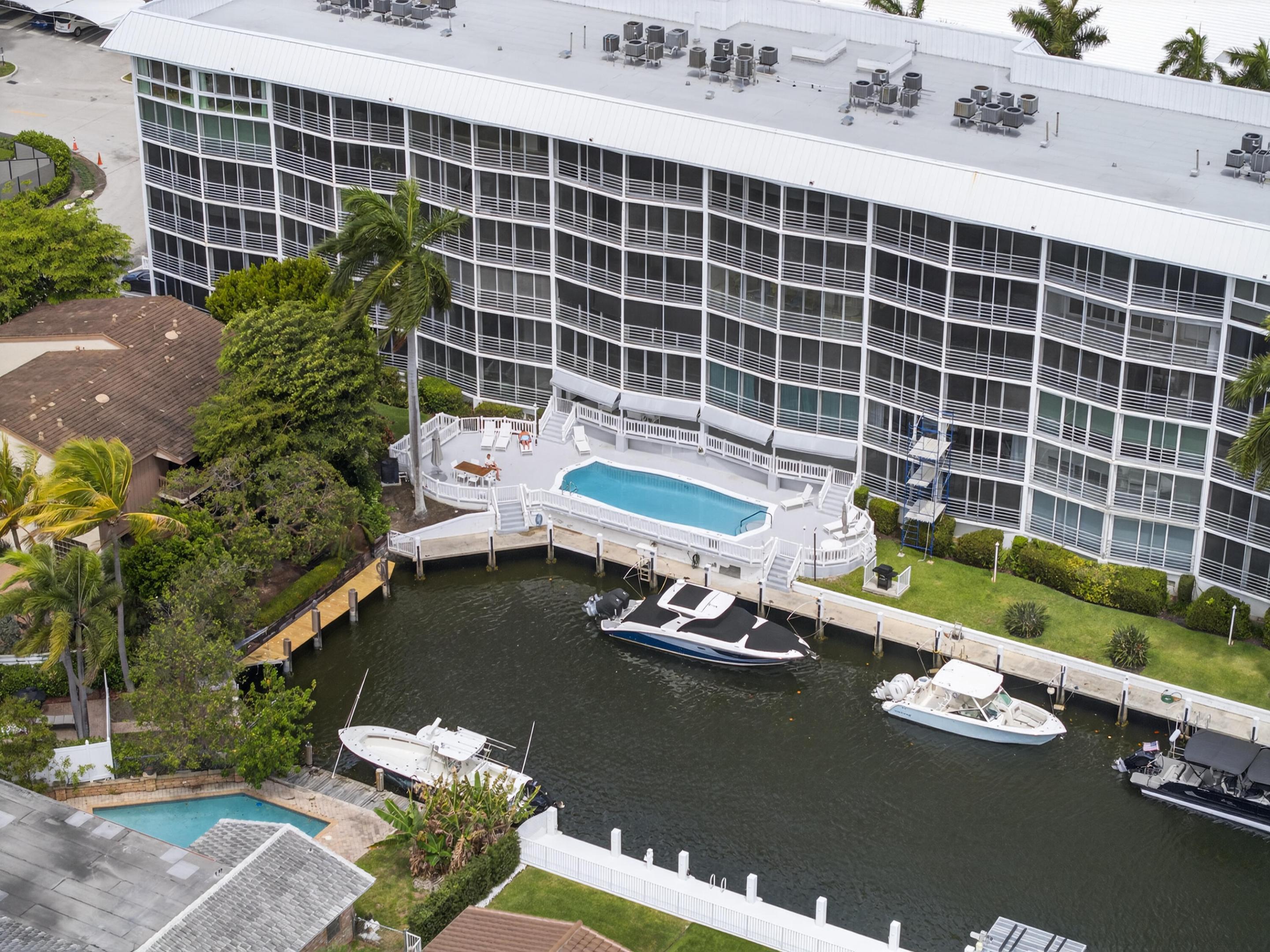 3050 NE 47th #607, Fort Lauderdale FL 33308