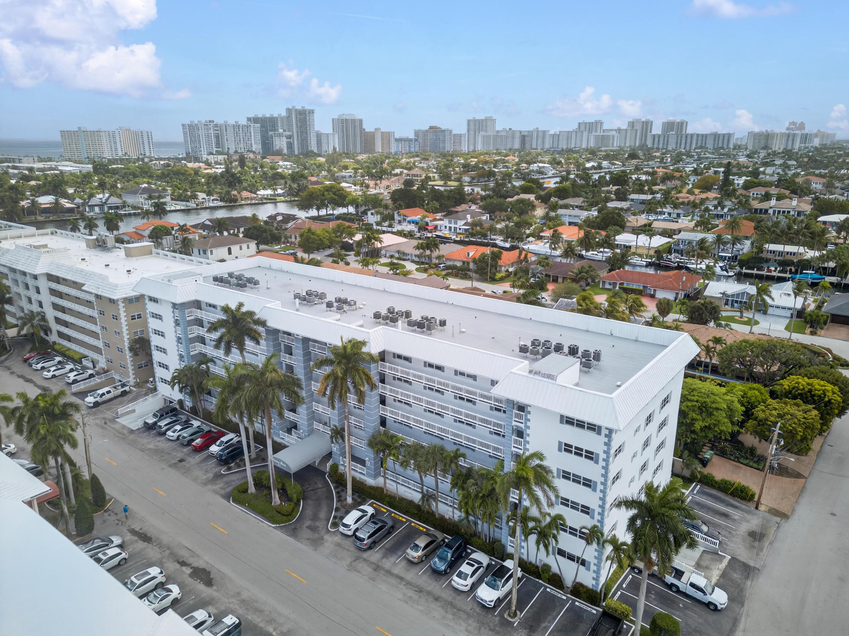 3050 NE 47th #607, Fort Lauderdale FL 33308