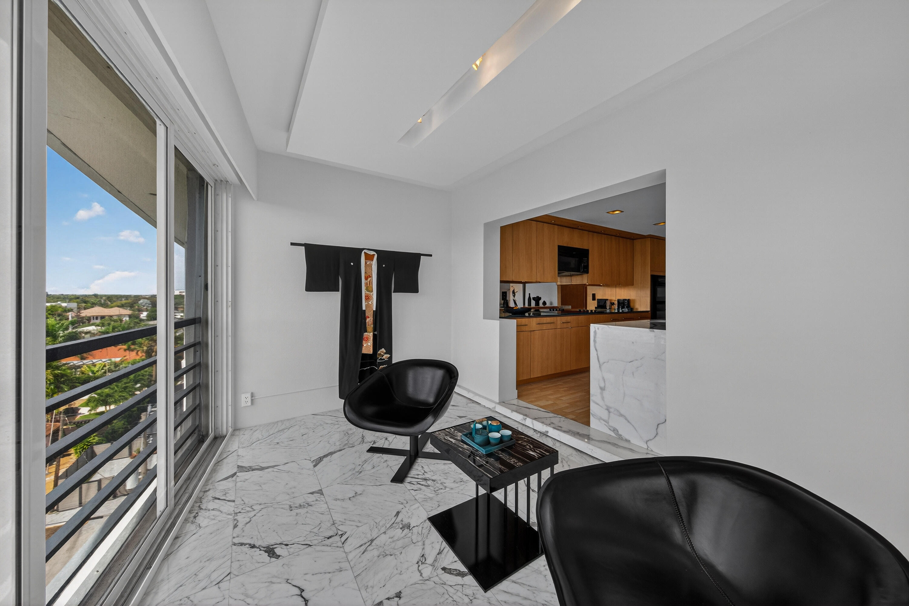 3050 NE 47th #607, Fort Lauderdale FL 33308