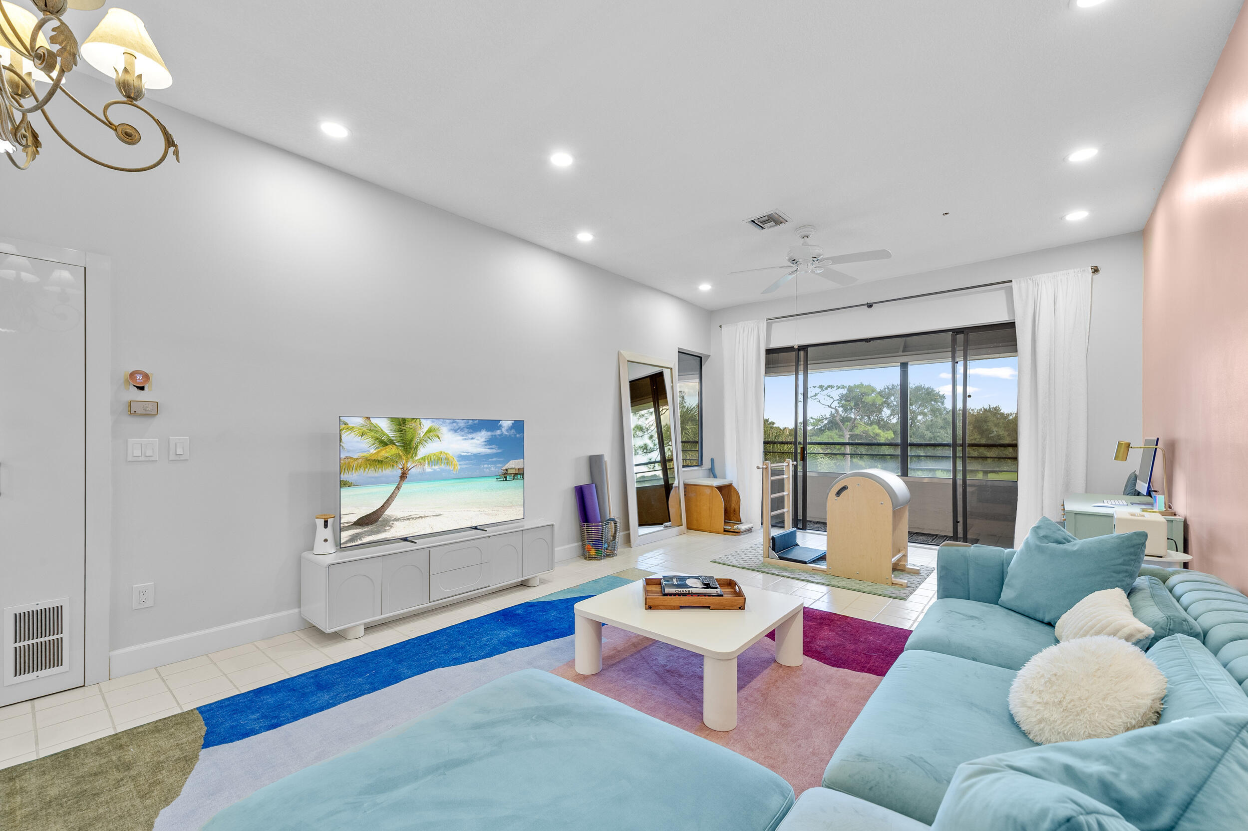 7460 La Paz #304, Boca Raton FL 33433