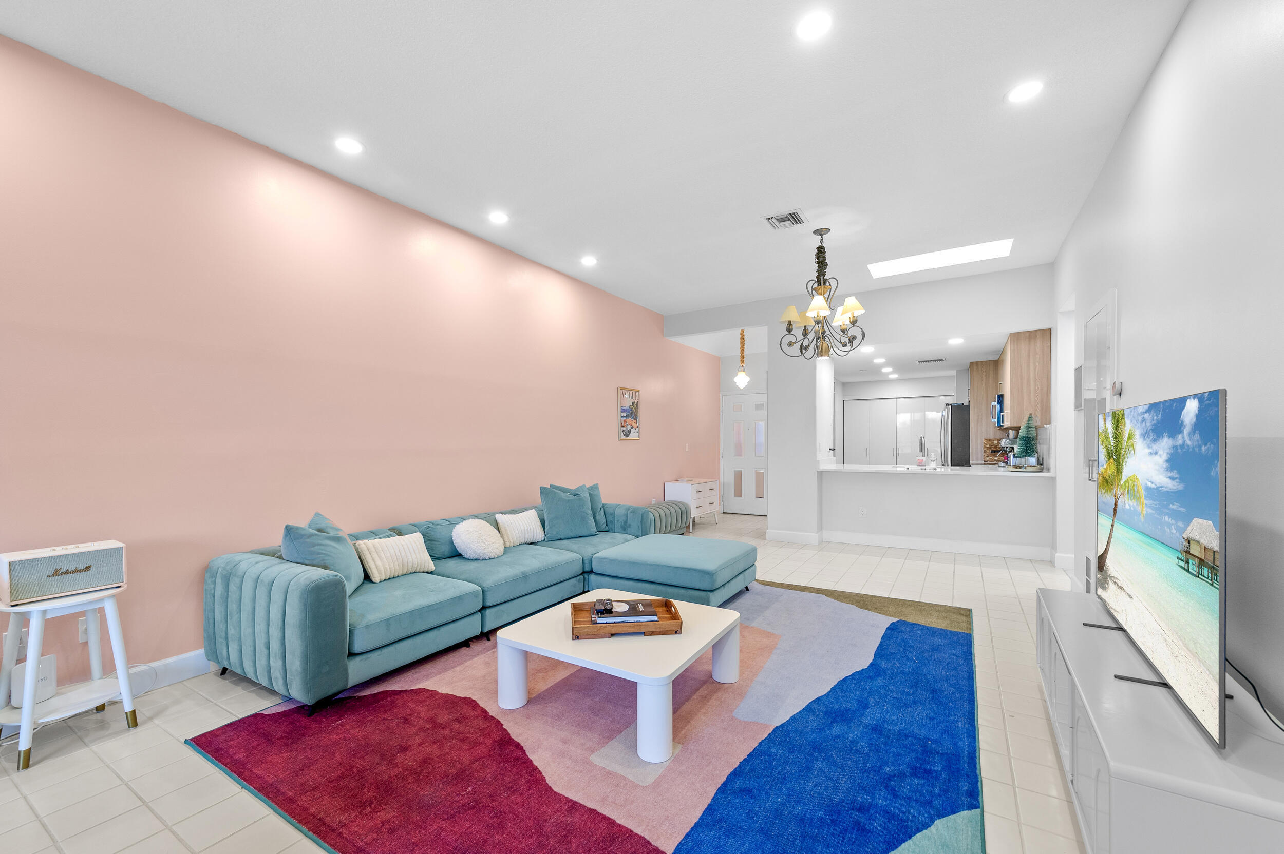 7460 La Paz #304, Boca Raton FL 33433