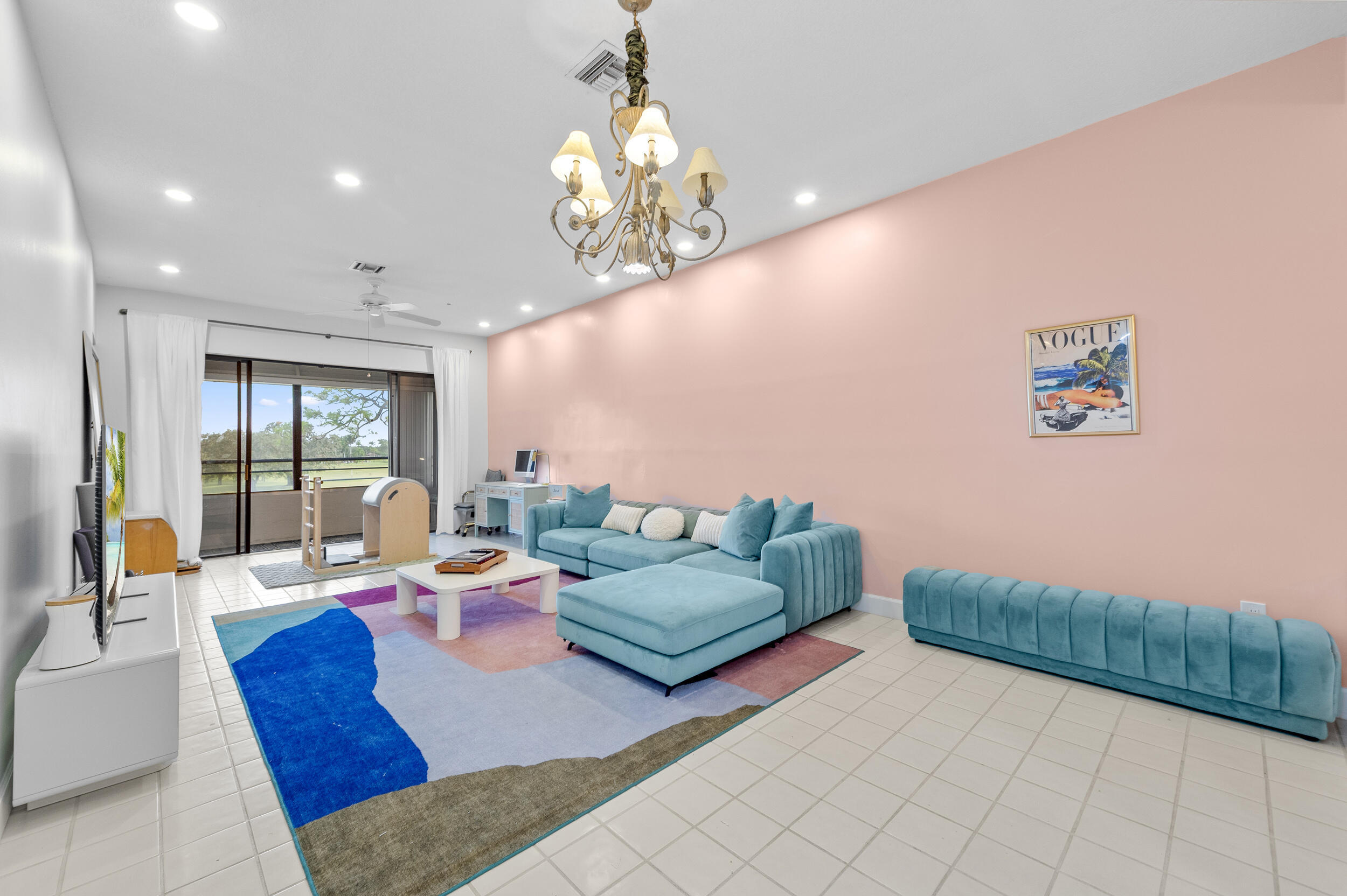 7460 La Paz #304, Boca Raton FL 33433