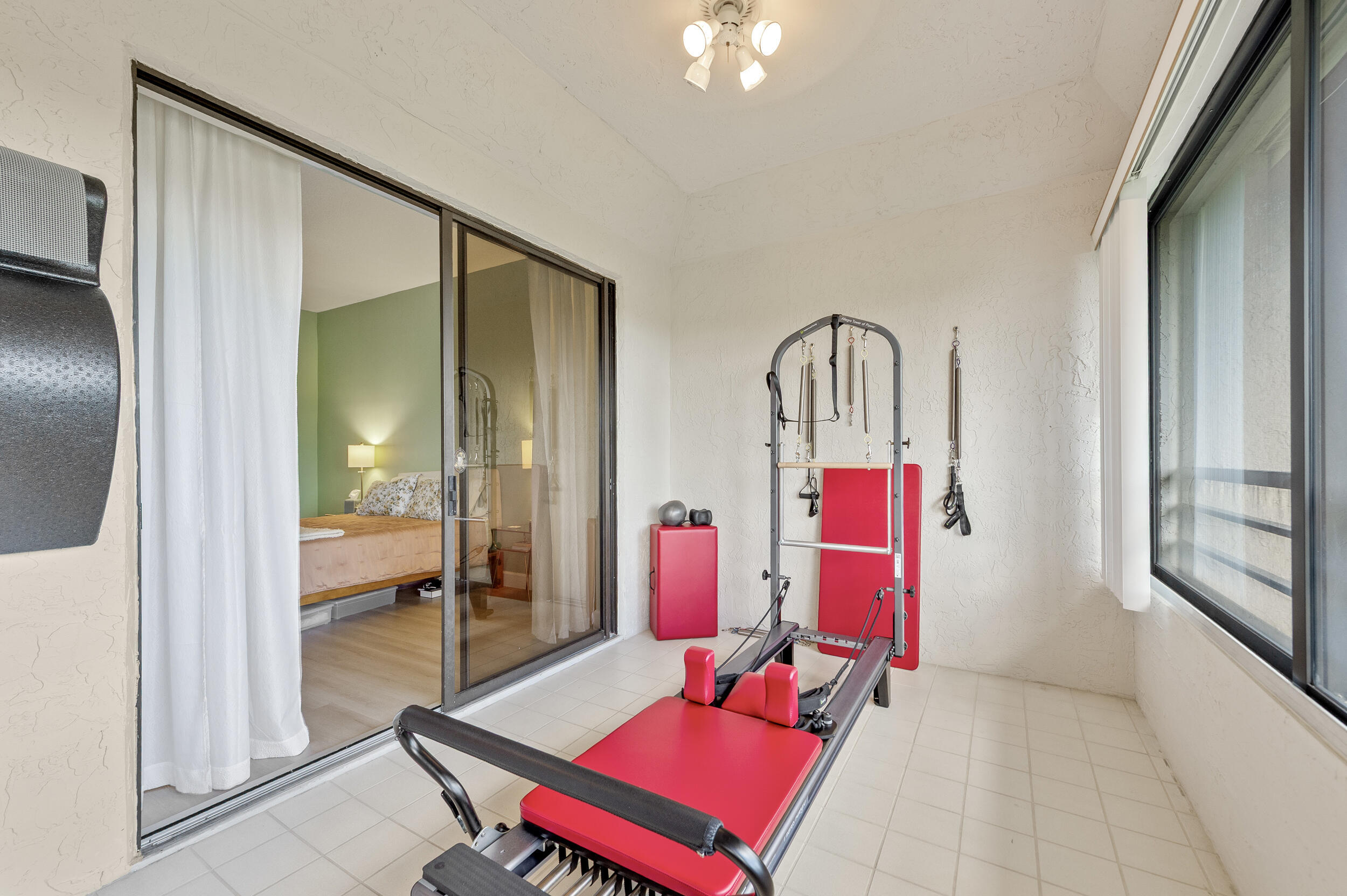 7460 La Paz #304, Boca Raton FL 33433