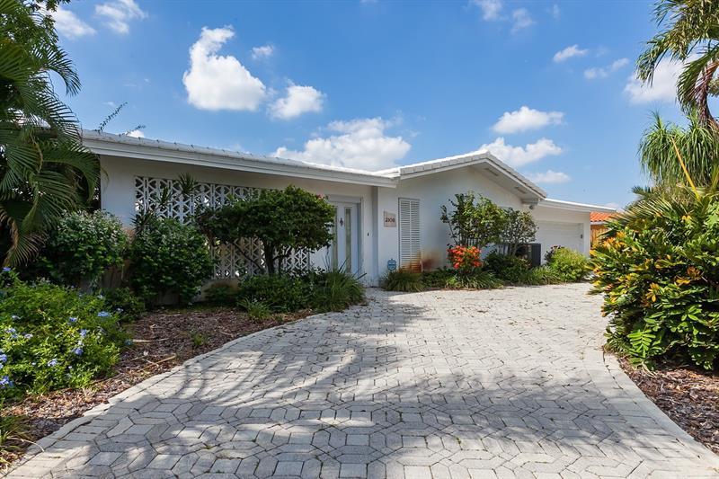 2108 NE 44th, Fort Lauderdale FL 33308
