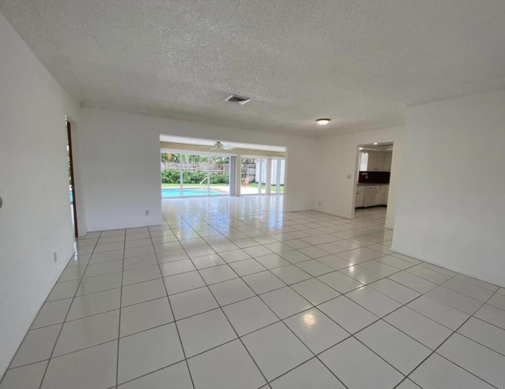1230 SE 14th, Deerfield Beach FL 33441
