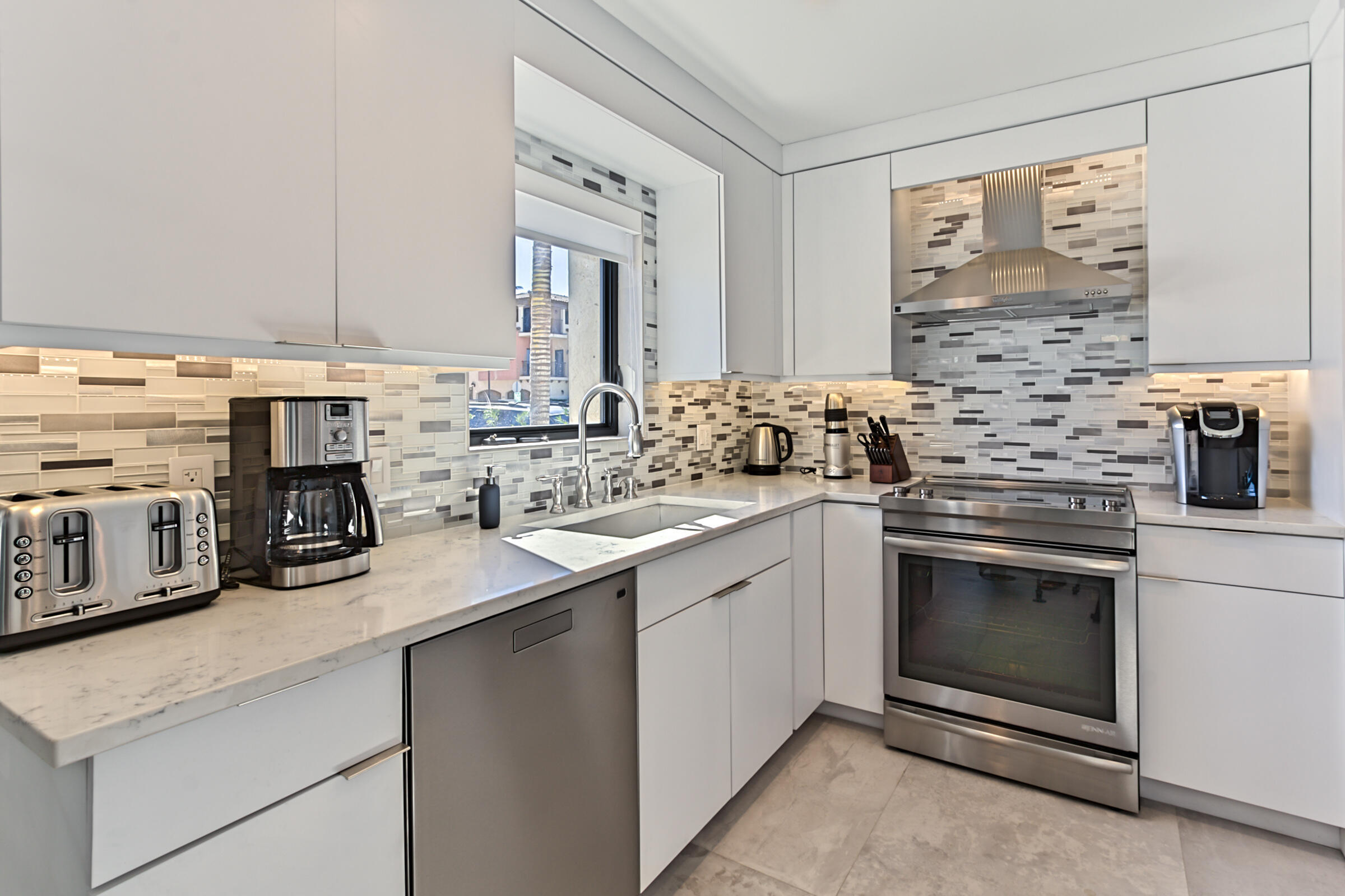 1955 NE 4th #Unit 1, Deerfield Beach FL 33441