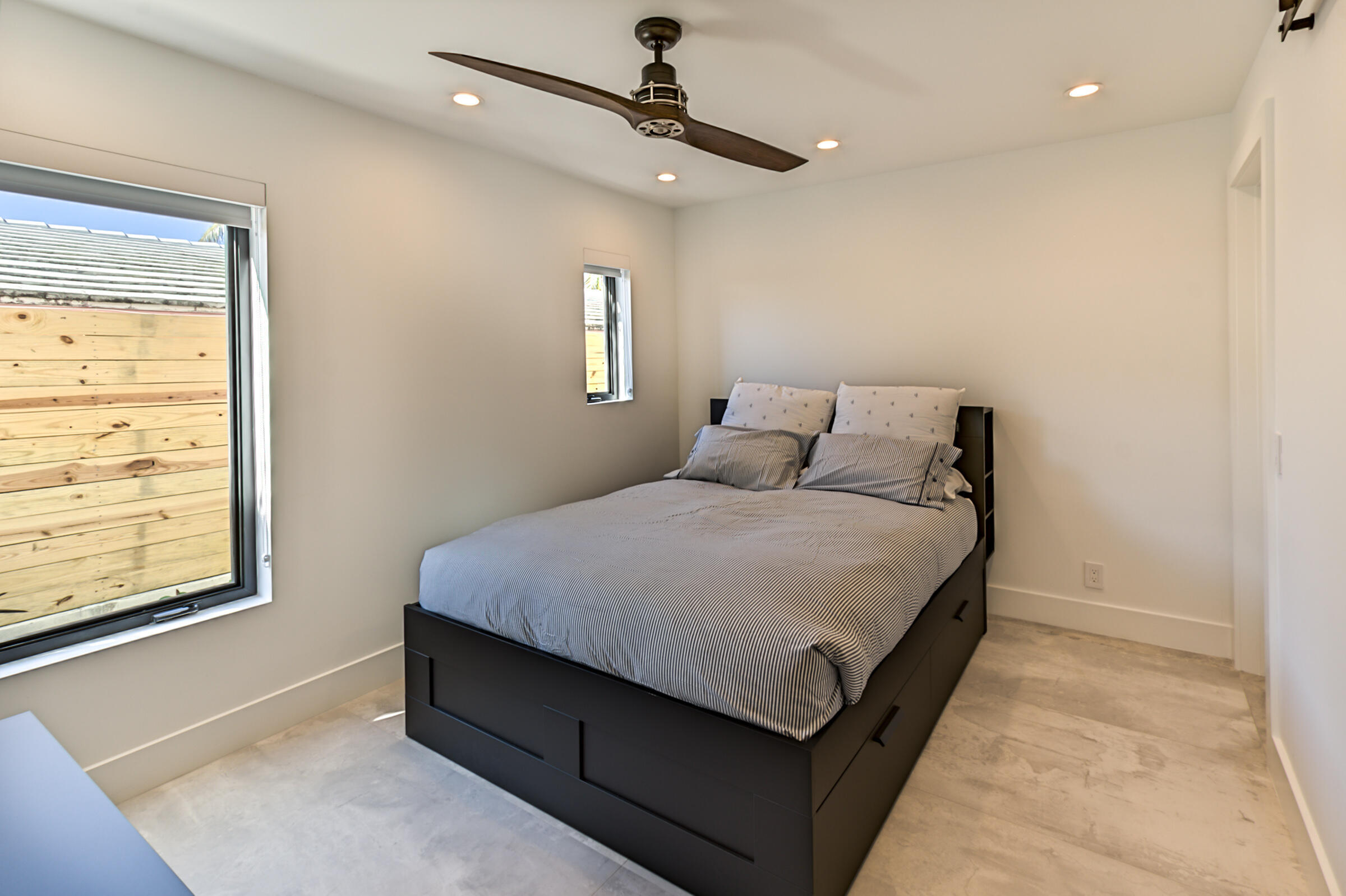 1955 NE 4th #Unit 1, Deerfield Beach FL 33441