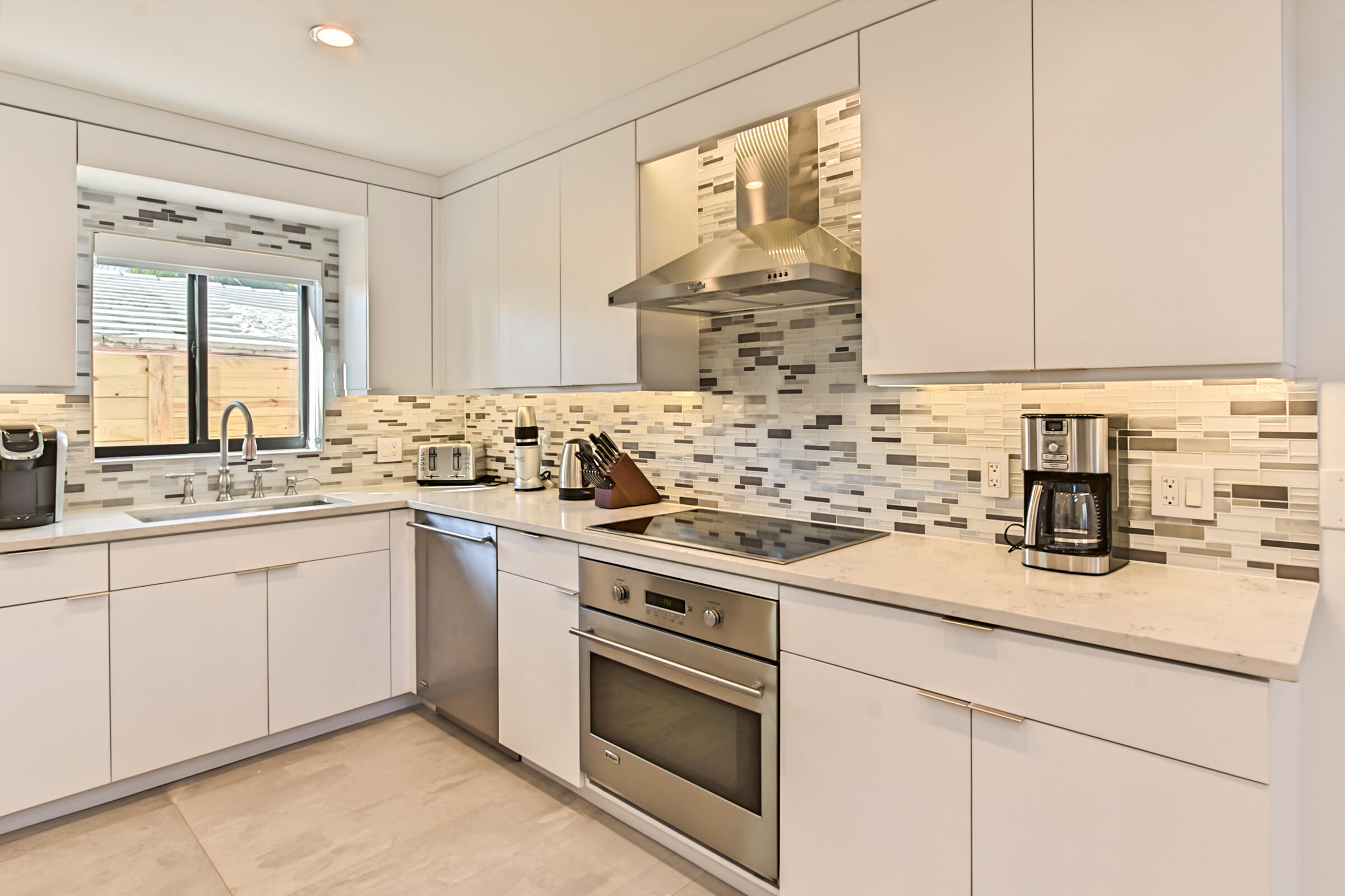1955 NE 4th #Unit # 2, Deerfield Beach FL 33441