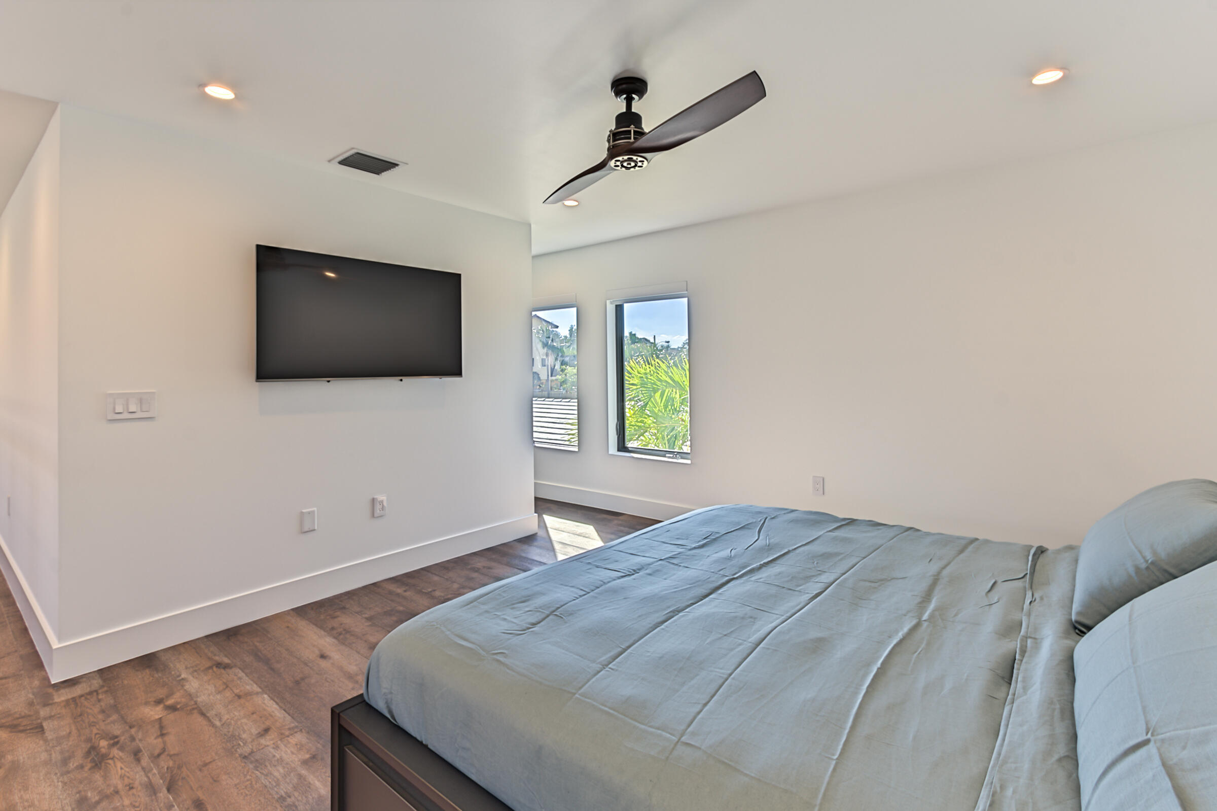 1955 NE 4th #Unit # 2, Deerfield Beach FL 33441