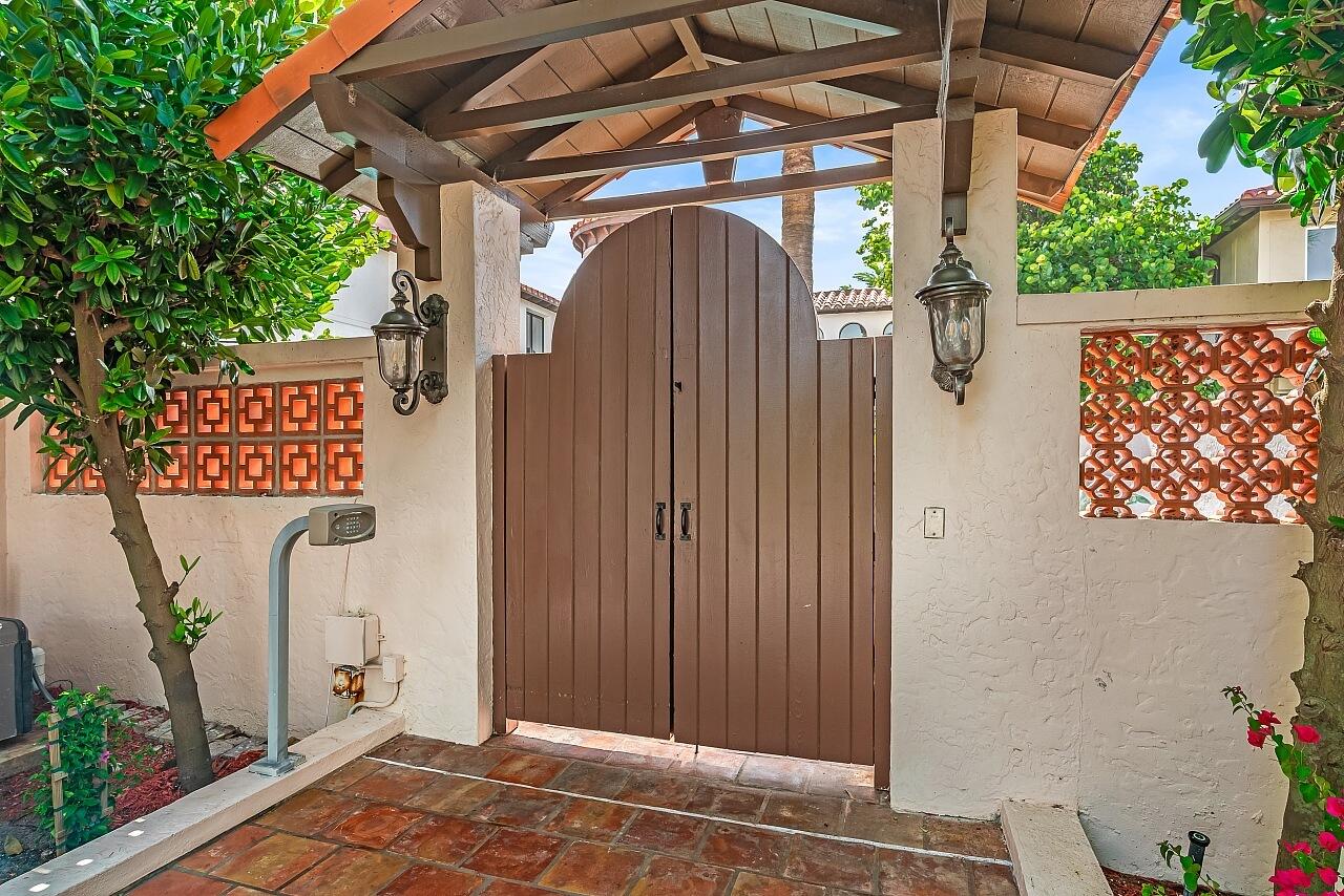 1 Ocean, Manalapan FL 33462