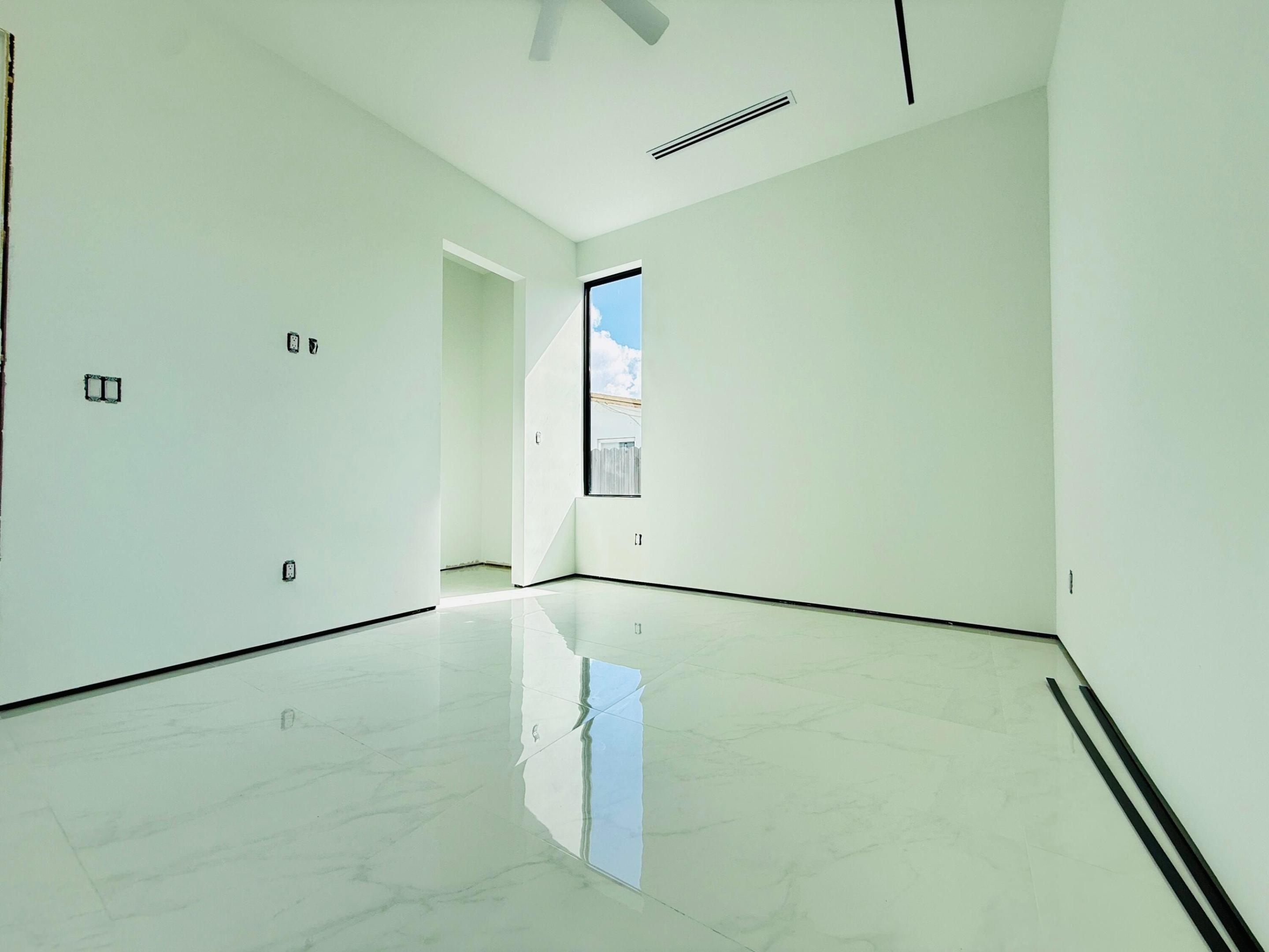8966 SW 40th, Miami FL 33165