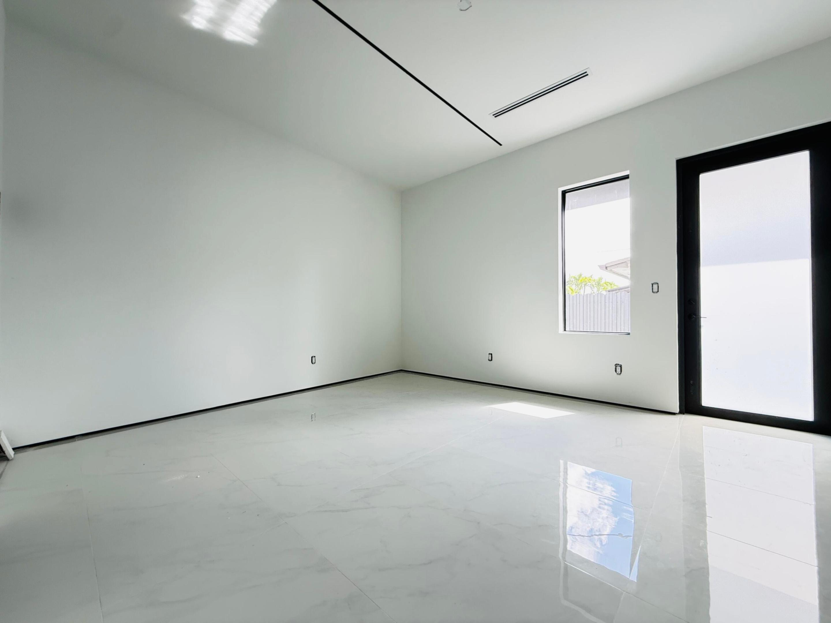 8966 SW 40th, Miami FL 33165
