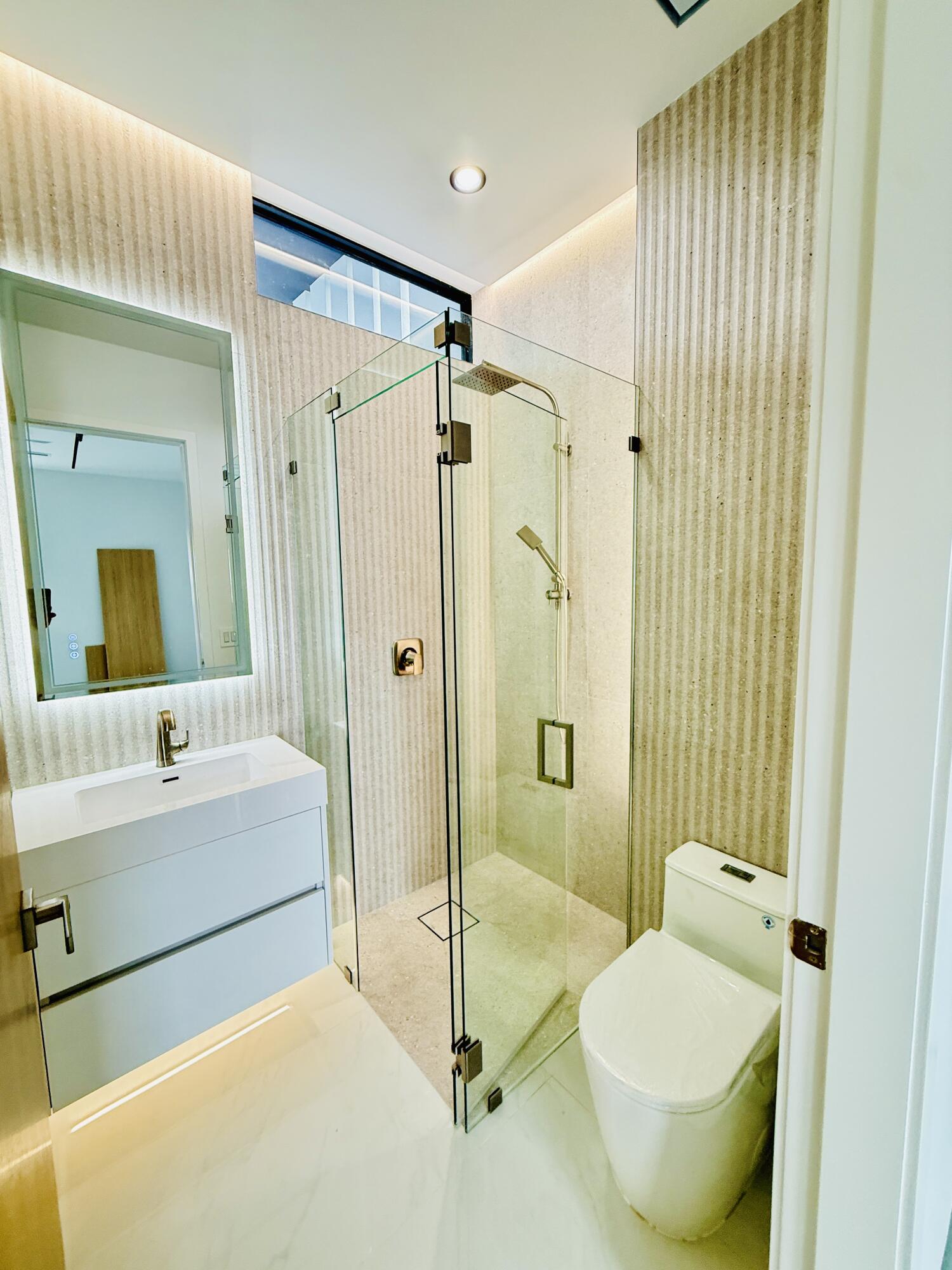 8966 SW 40th, Miami FL 33165