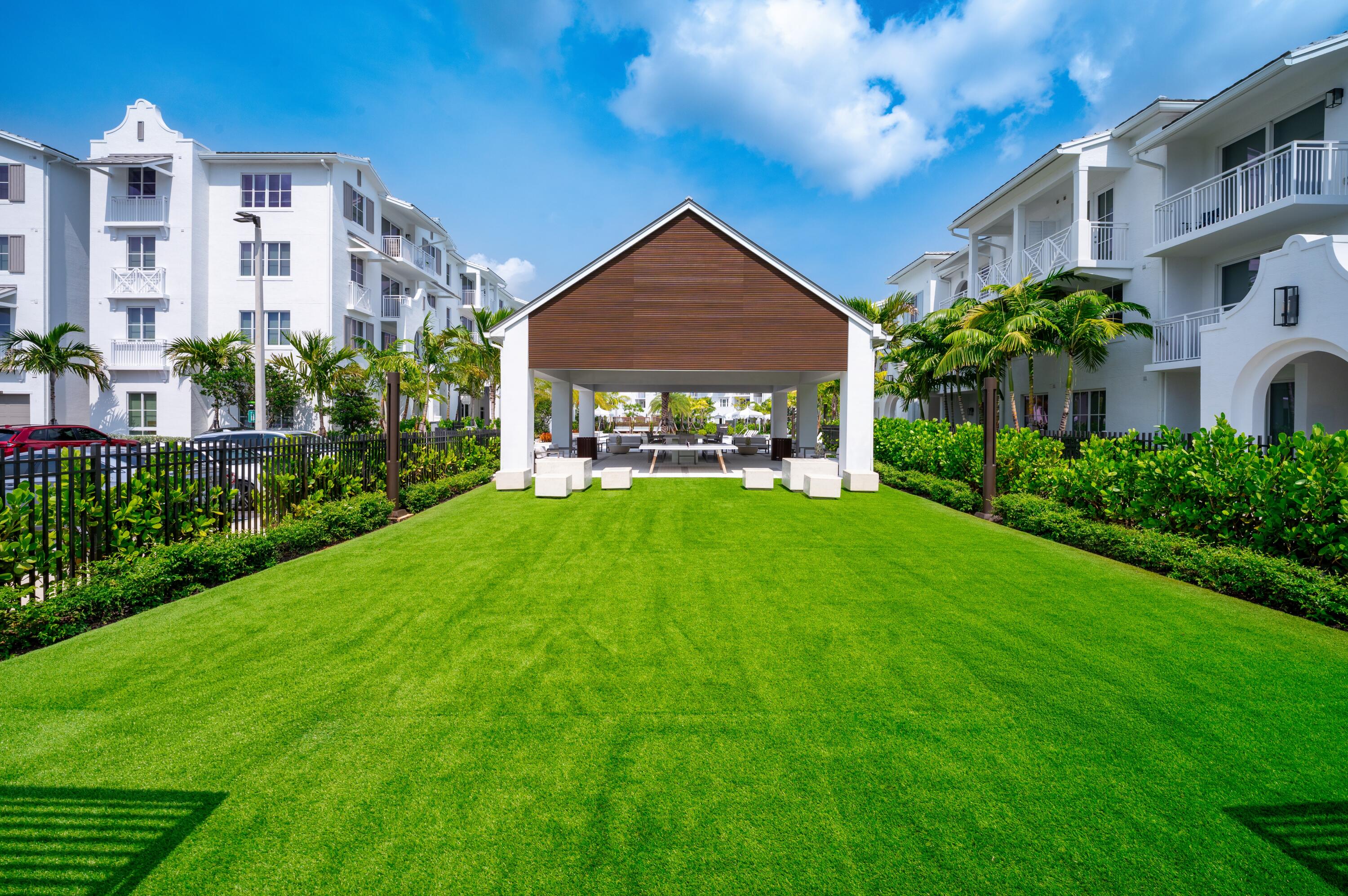 8053 W Oakland Park #1-205, Sunrise FL 33351