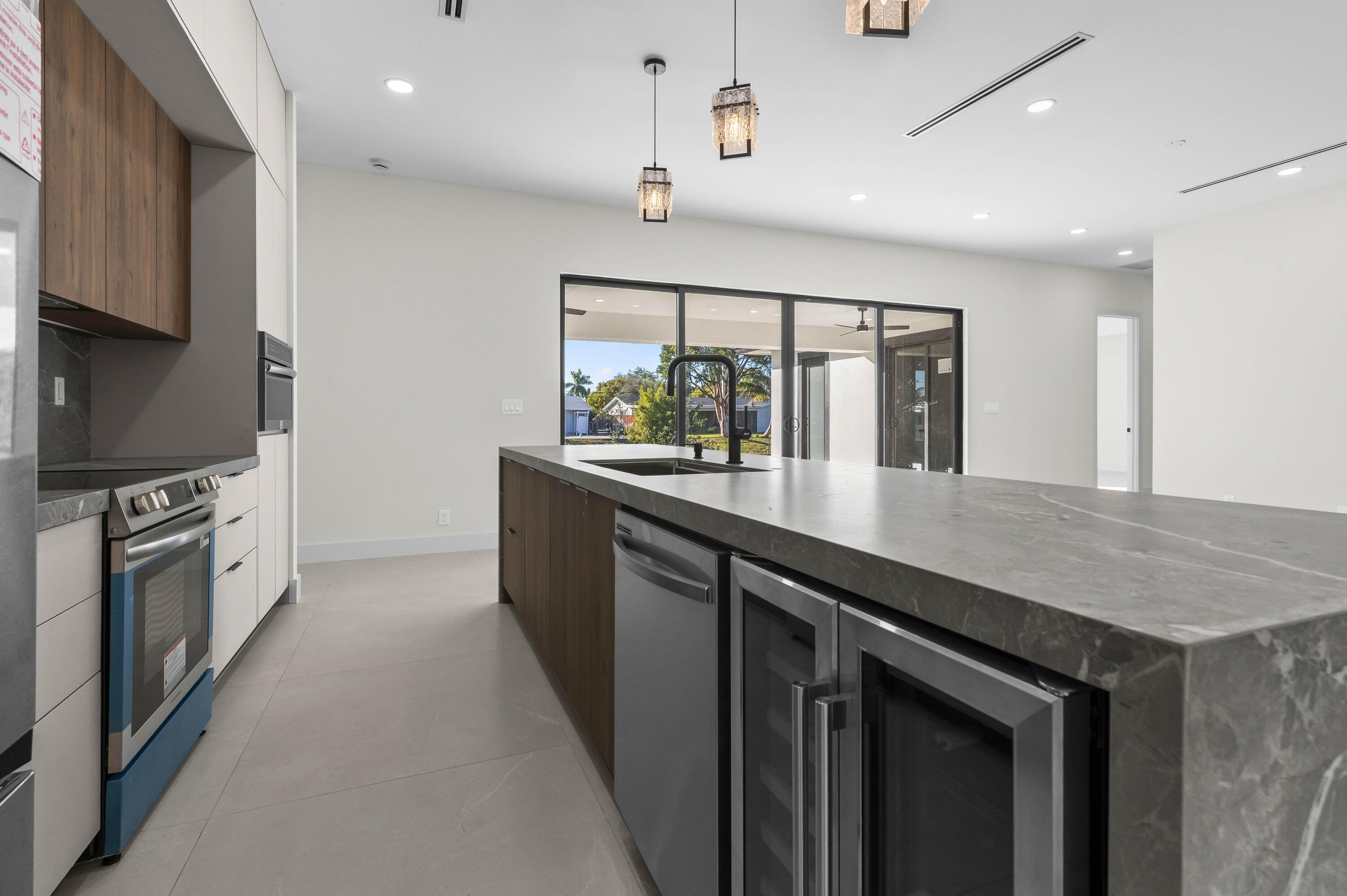 621 NW 42nd, Coconut Creek FL 33066