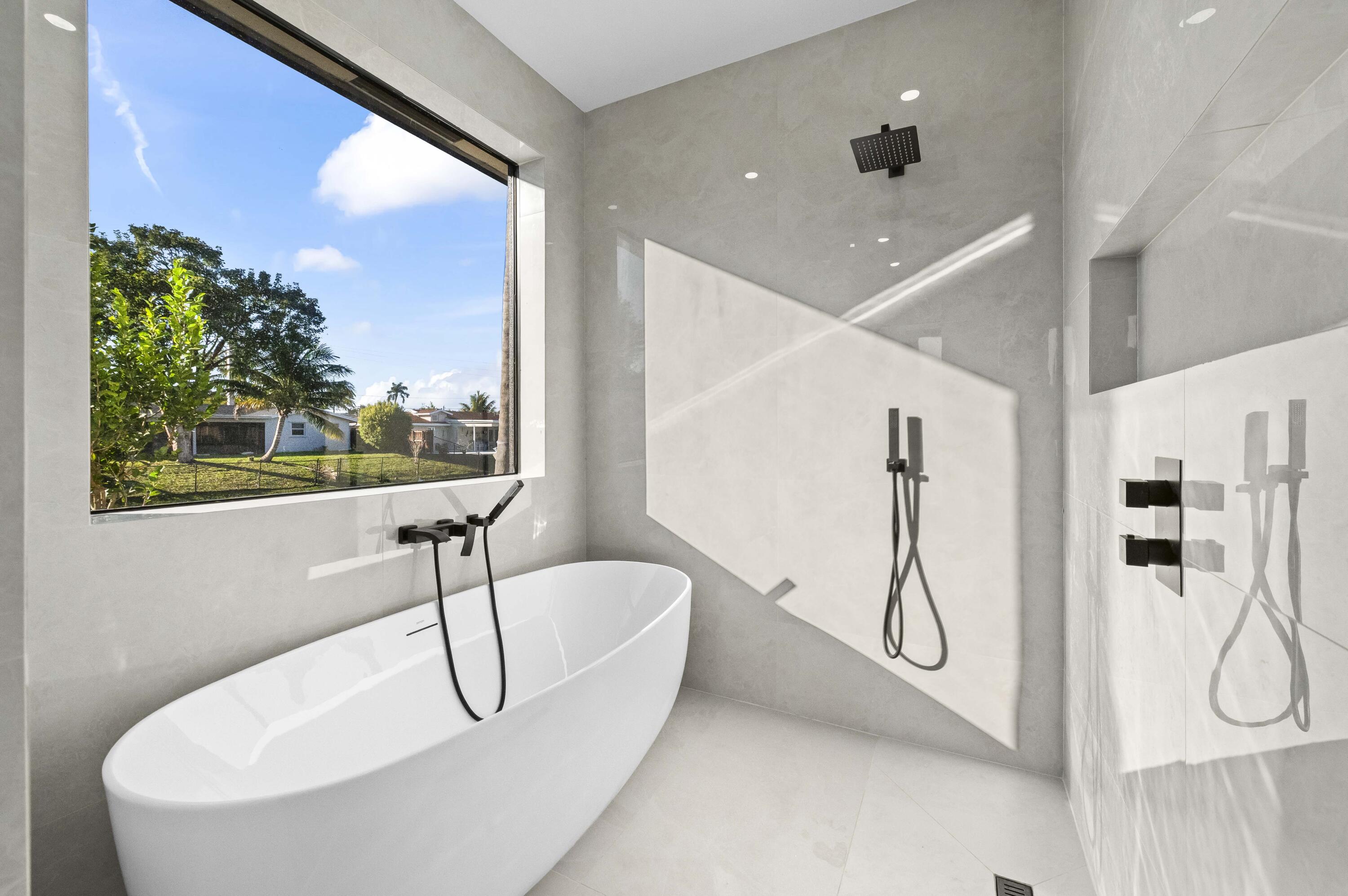 621 NW 42nd, Coconut Creek FL 33066