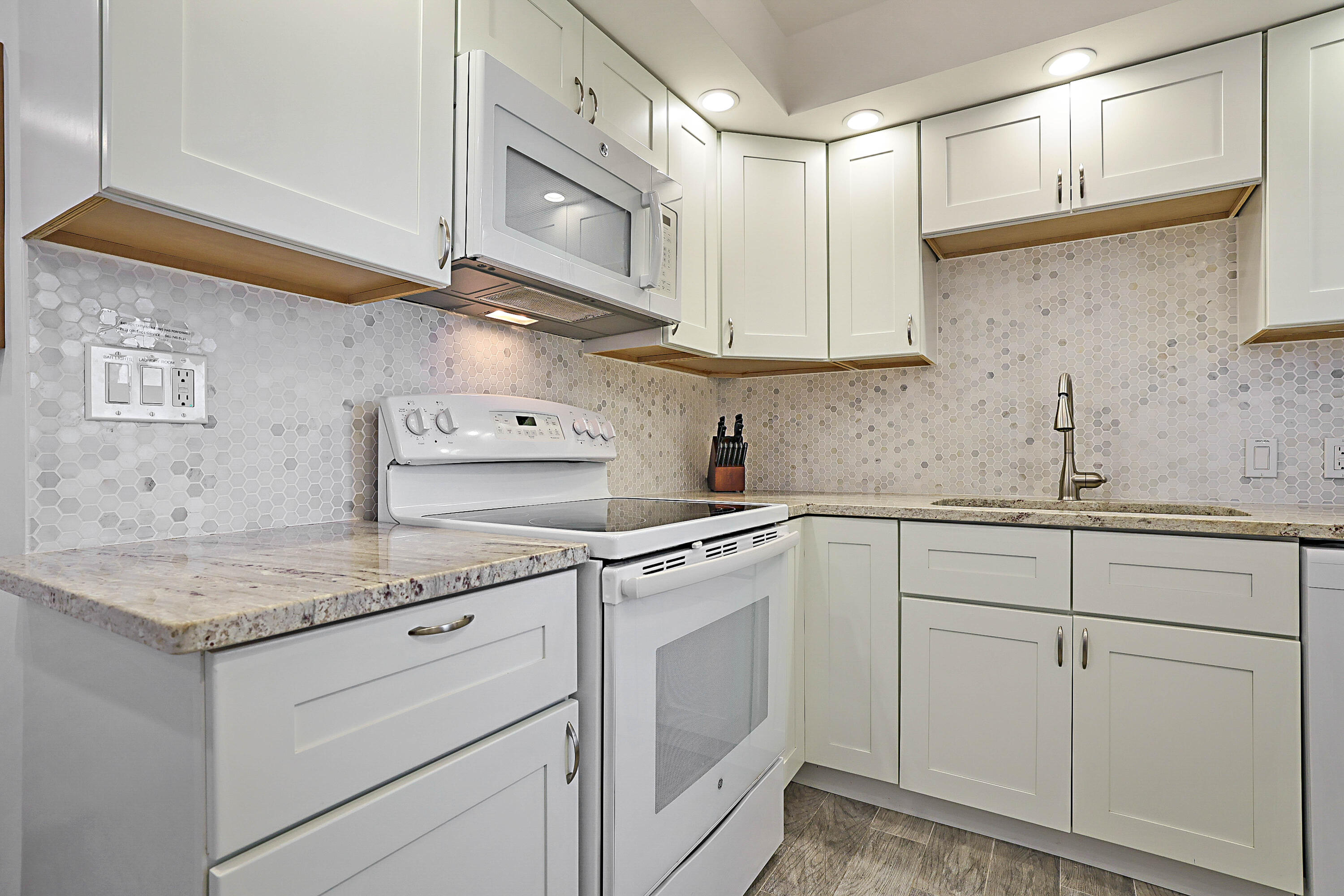 225 S Beach #Unit 205, Jupiter FL 33469