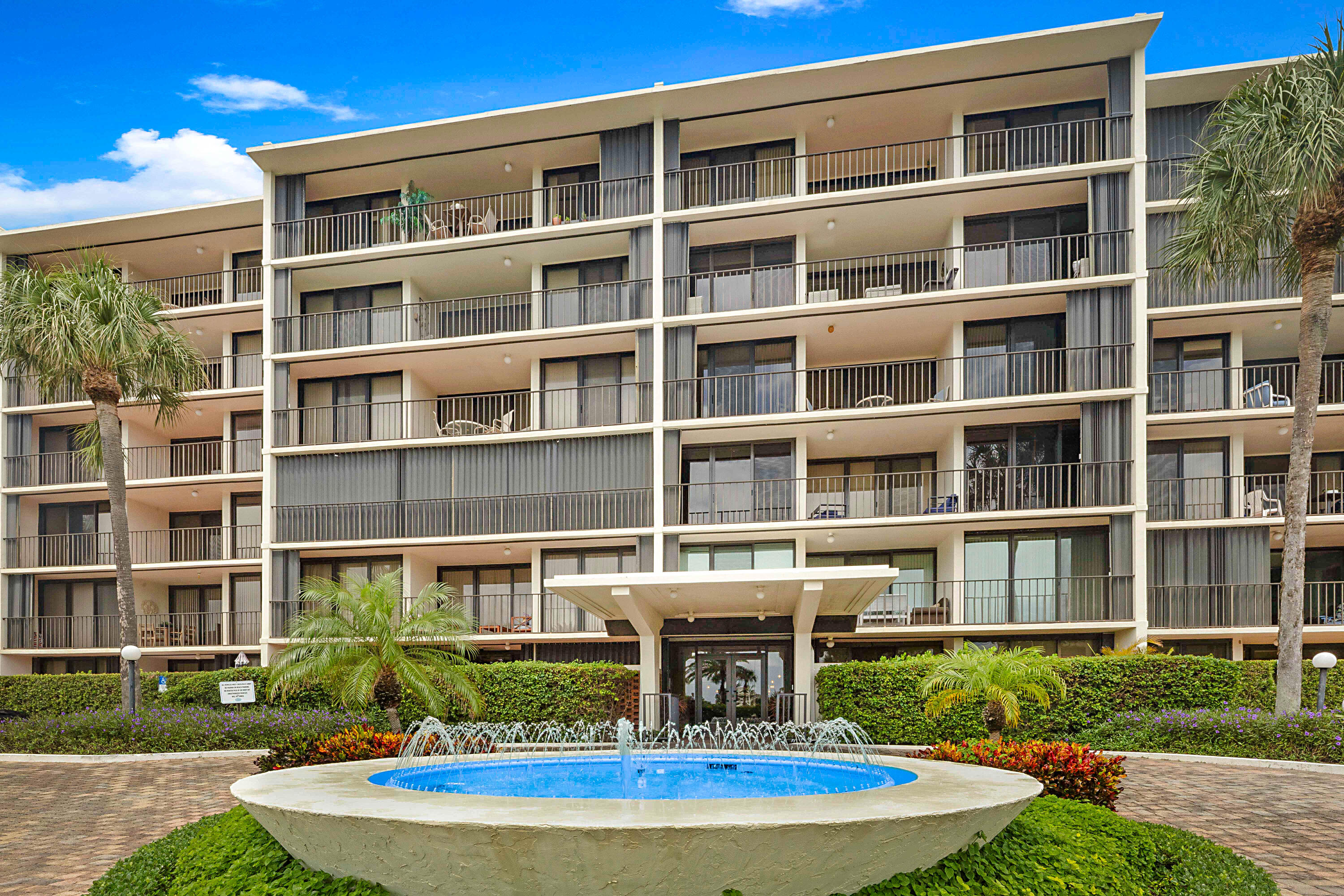225 S Beach #Unit 205, Jupiter FL 33469