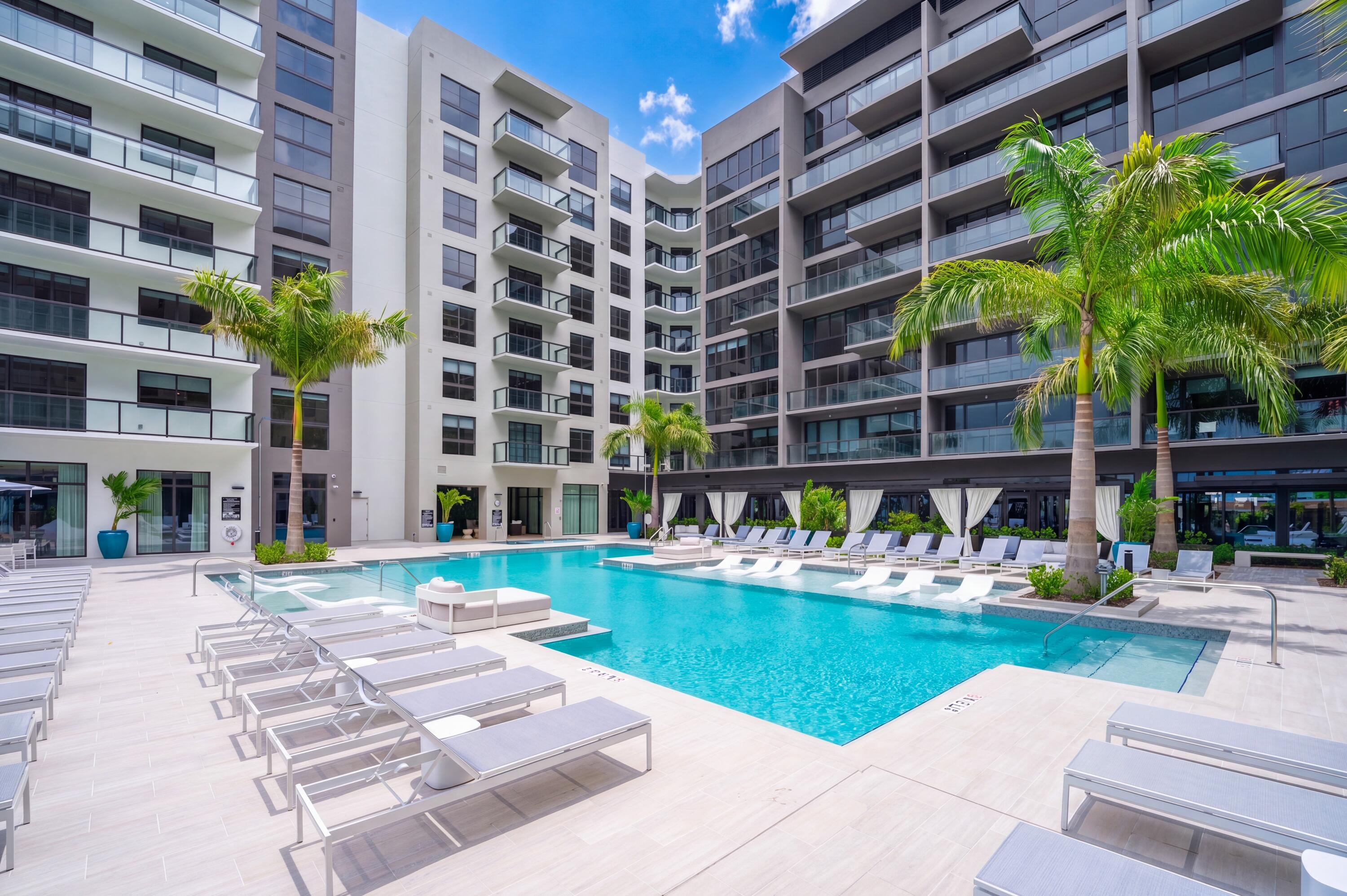 1650 NE 124th #333, North Miami FL 33181