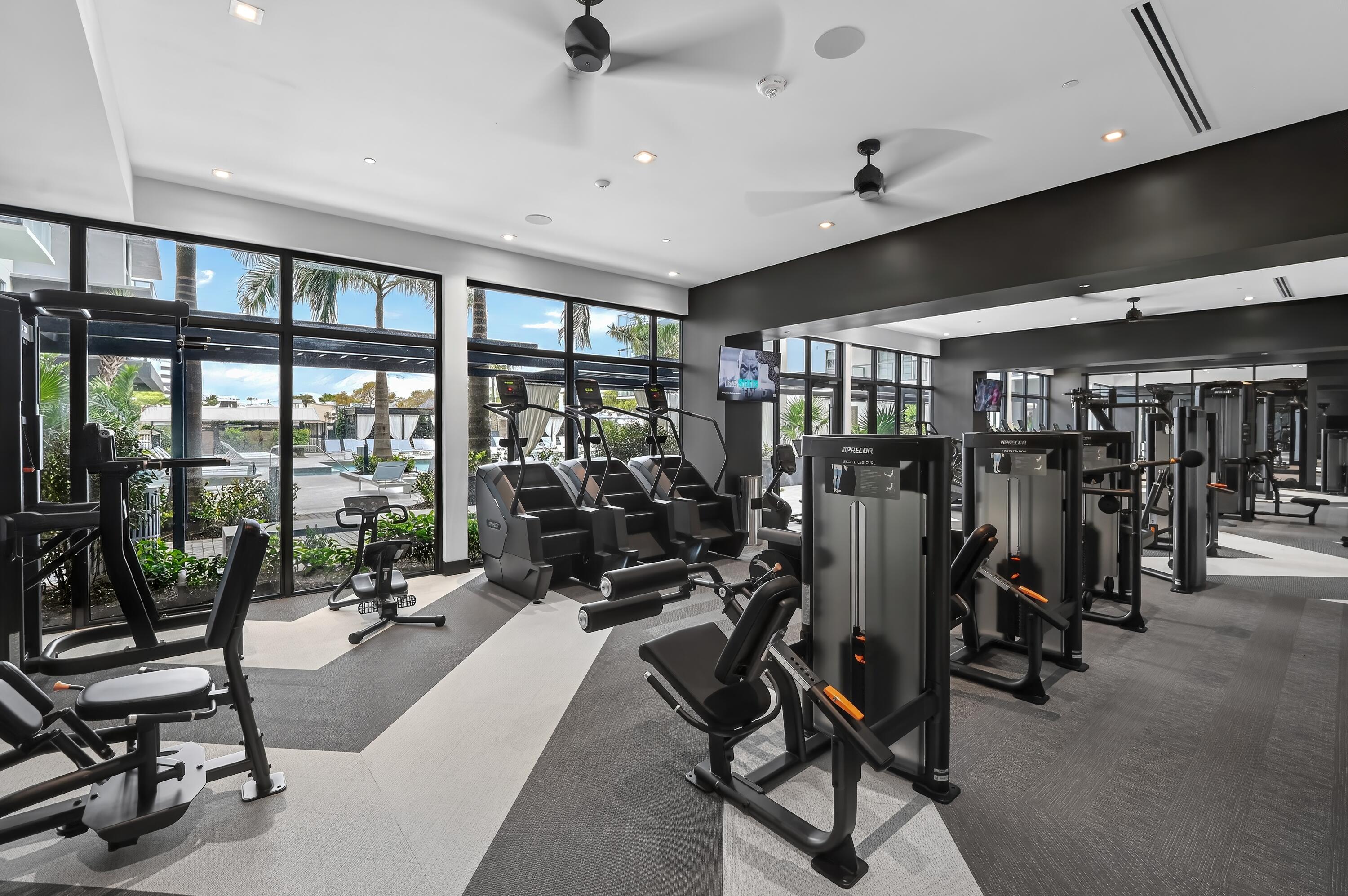 1650 NE 124th #333, North Miami FL 33181