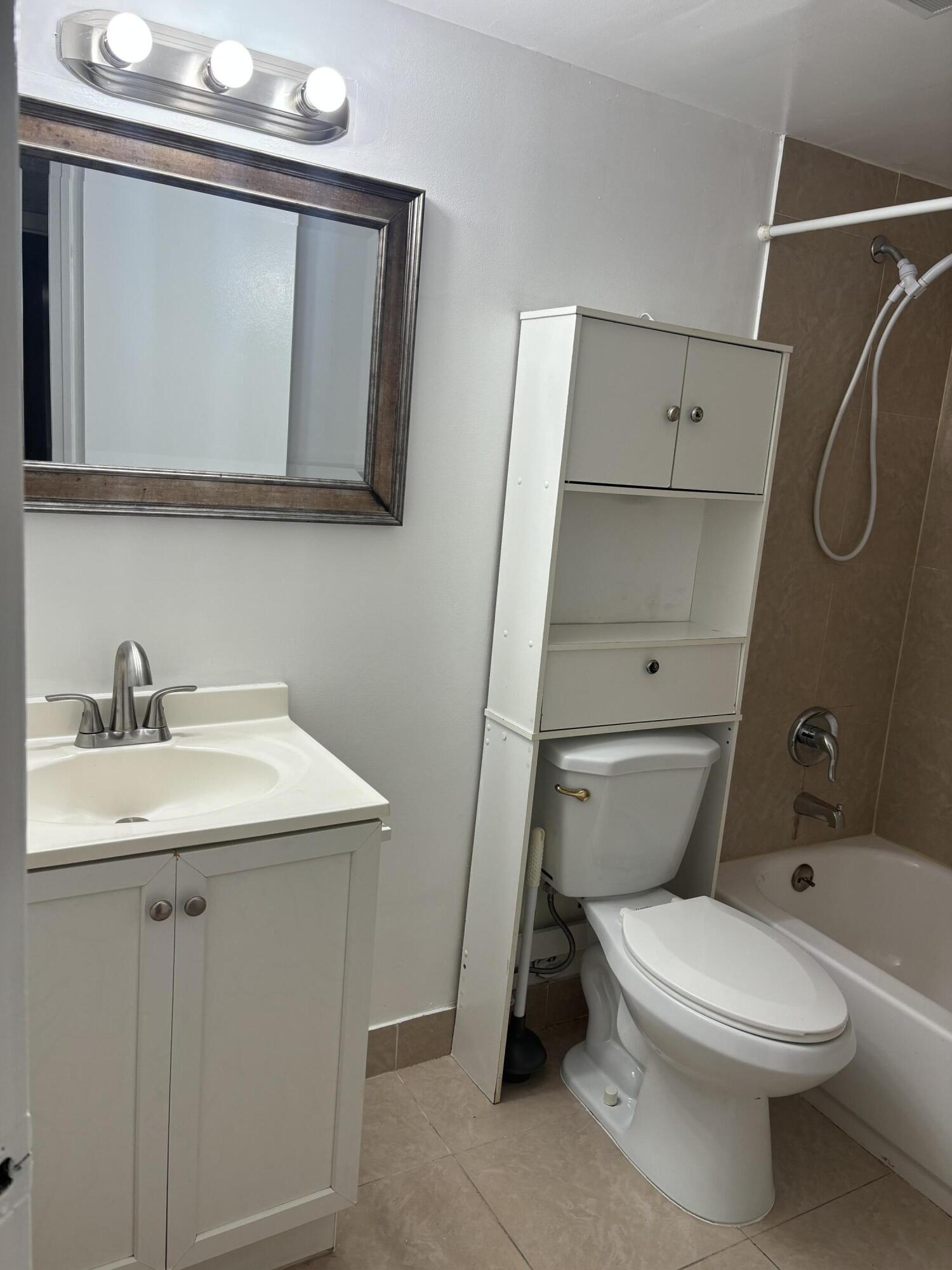9033 Wiles #102, Coral Springs FL 33067