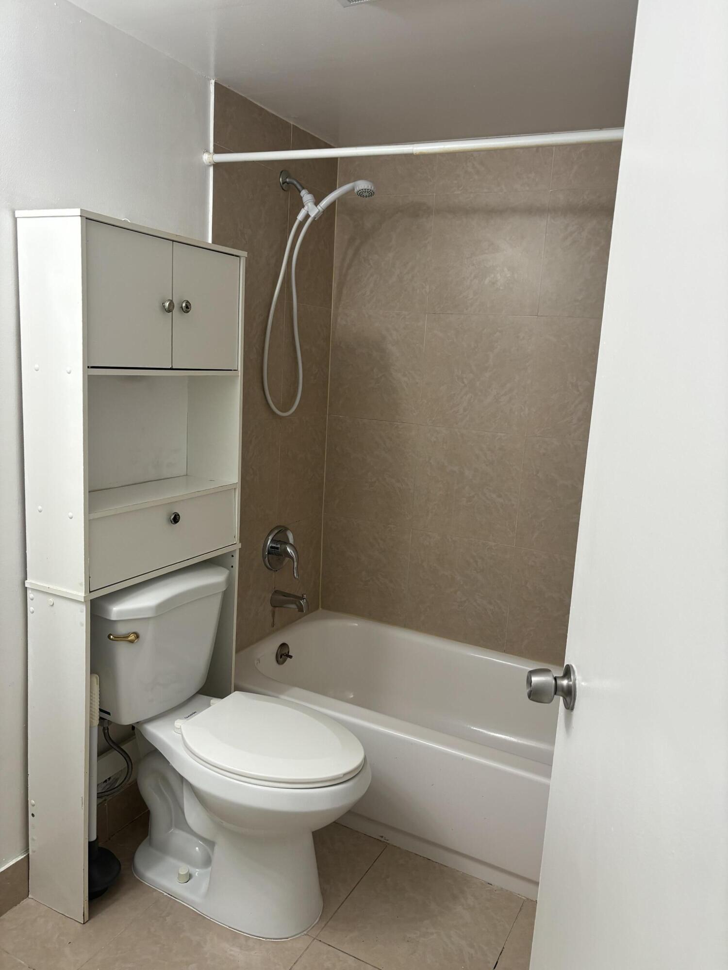 9033 Wiles #102, Coral Springs FL 33067
