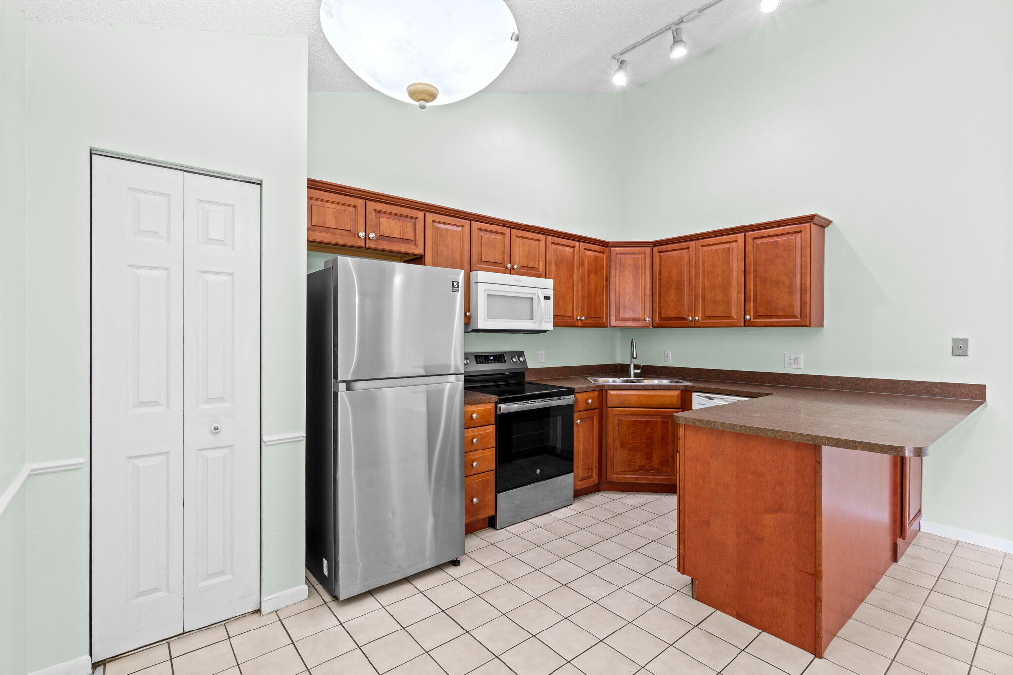 5620 Eagle Lake, Palm Beach Gardens FL 33418